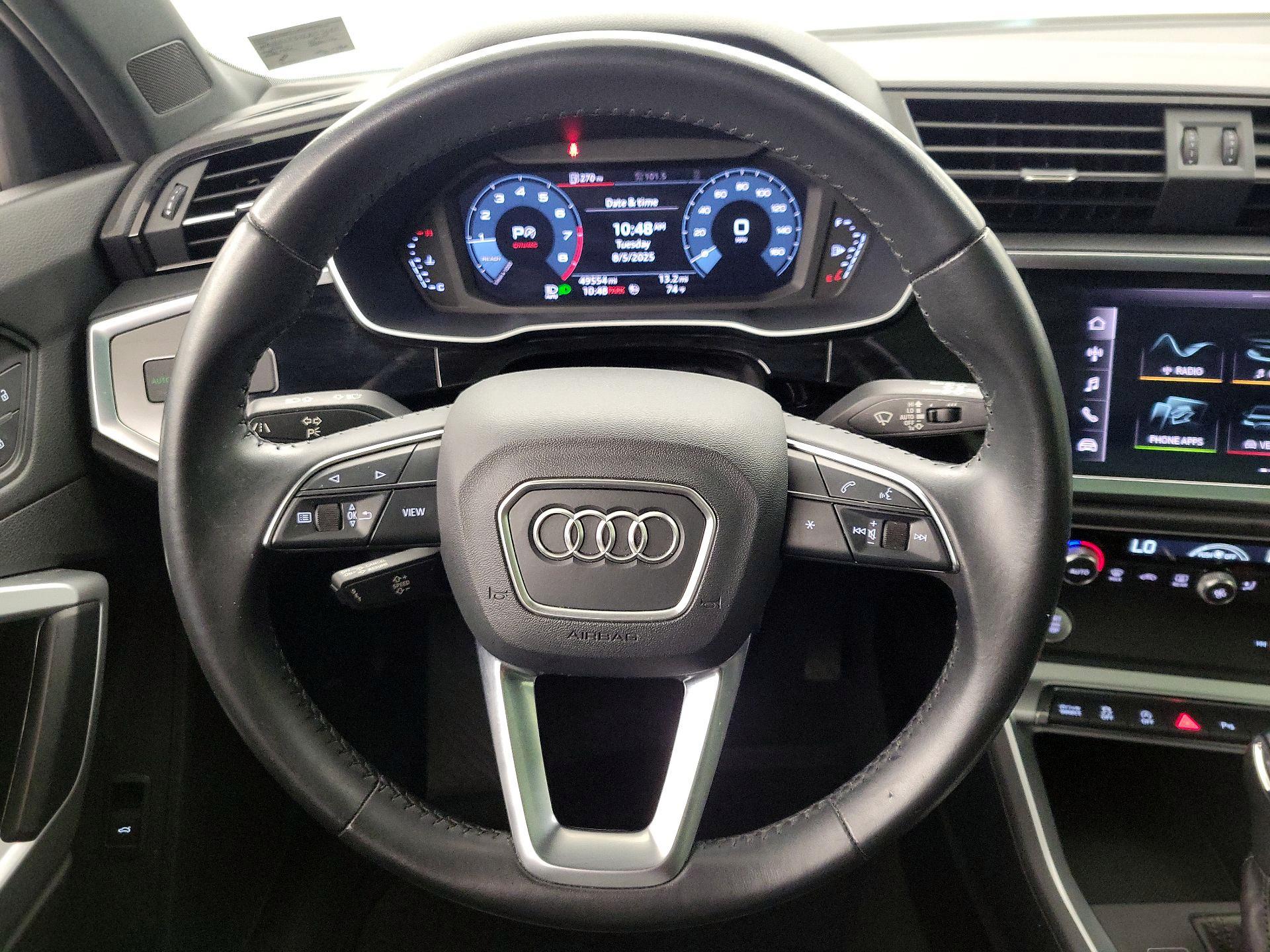 Thumbnail: 2020 Audi Q3 - 10