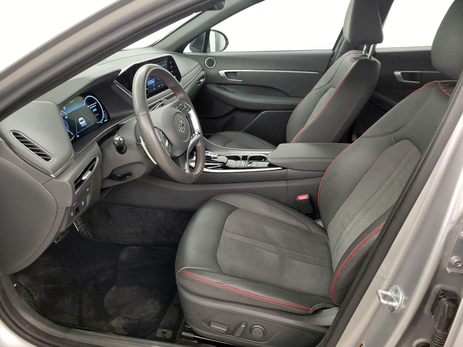 Thumbnail: 2020 Hyundai Sonata - 11
