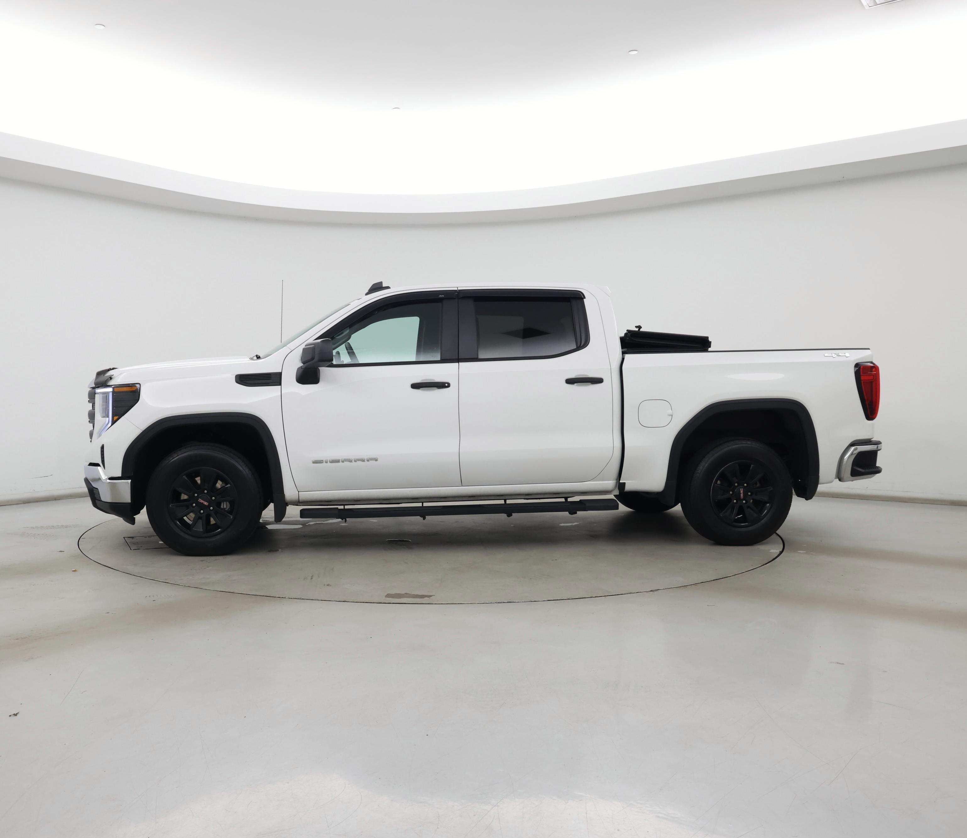 Thumbnail: 2024 GMC Sierra 1500 - 3