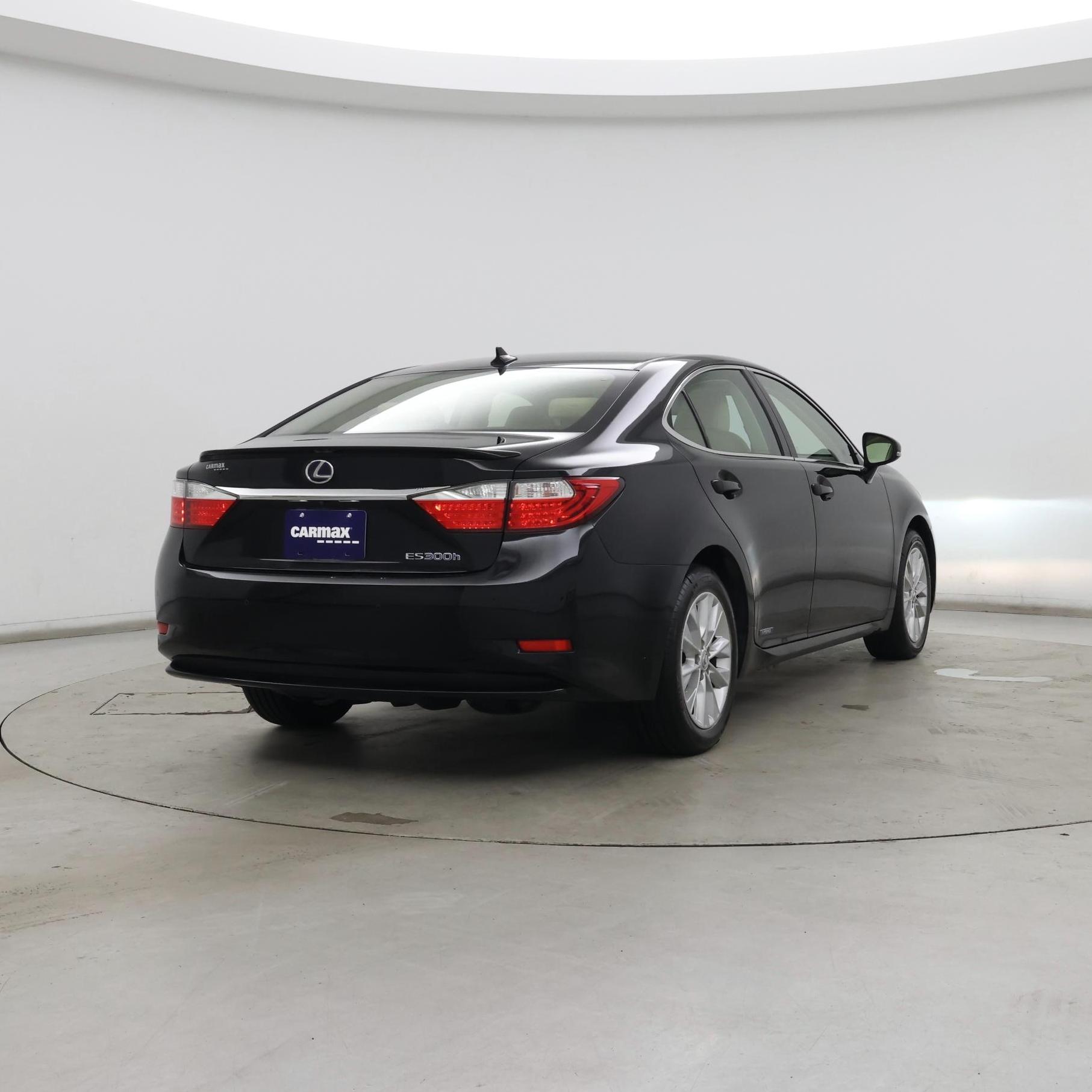 Thumbnail: 2013 Lexus ES - 8