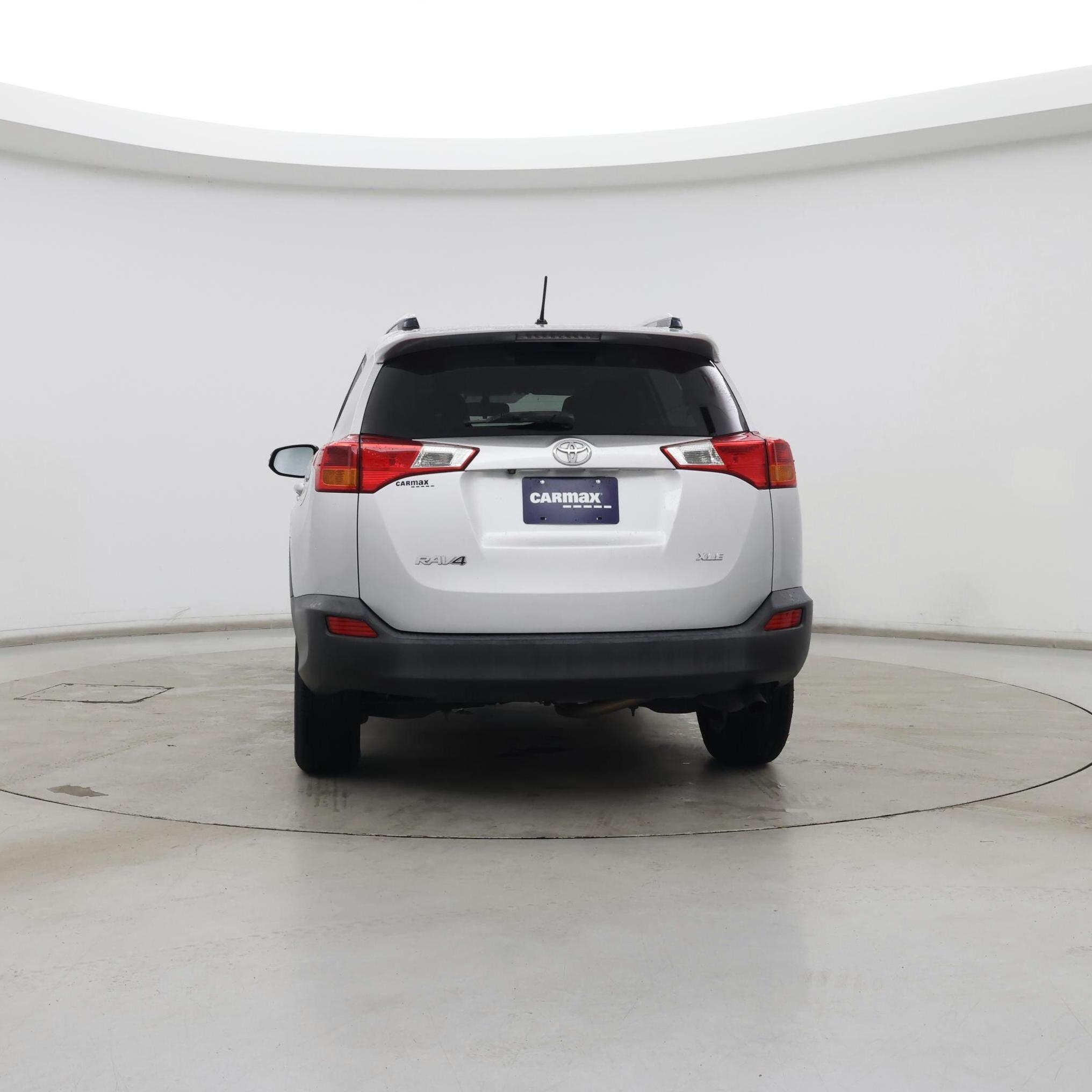 Thumbnail: 2013 Toyota RAV4 - 6