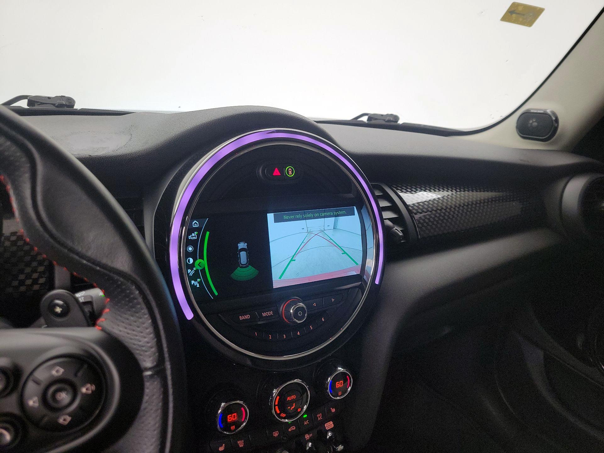 Thumbnail: 2019 MINI Cooper Hardtop - 14