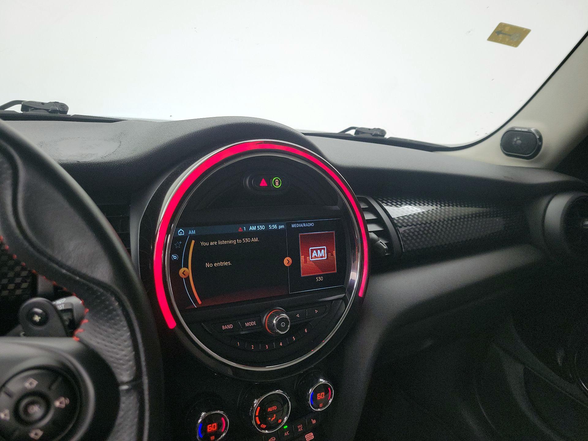Thumbnail: 2019 MINI Cooper Hardtop - 15
