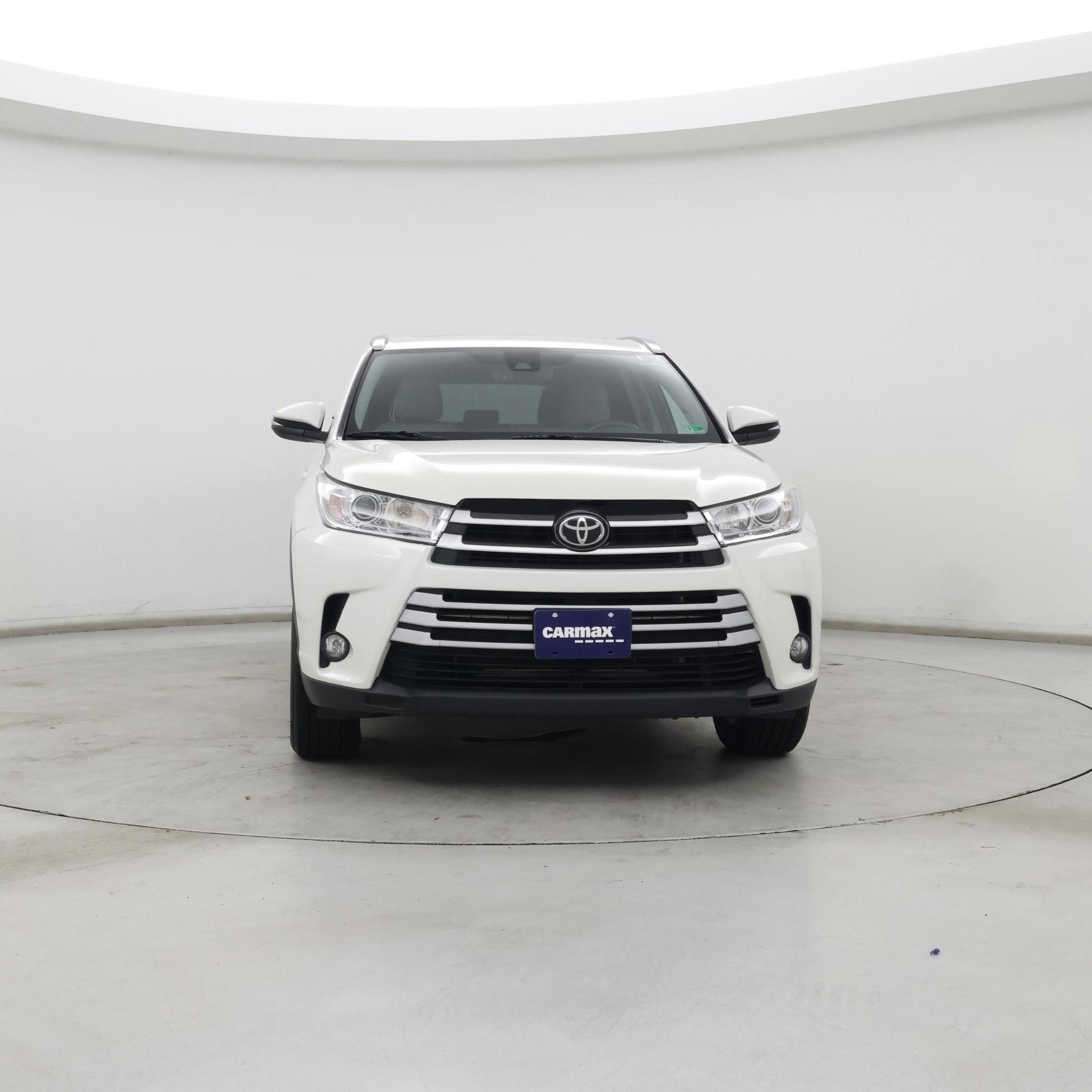 Thumbnail: 2019 Toyota Highlander - 5