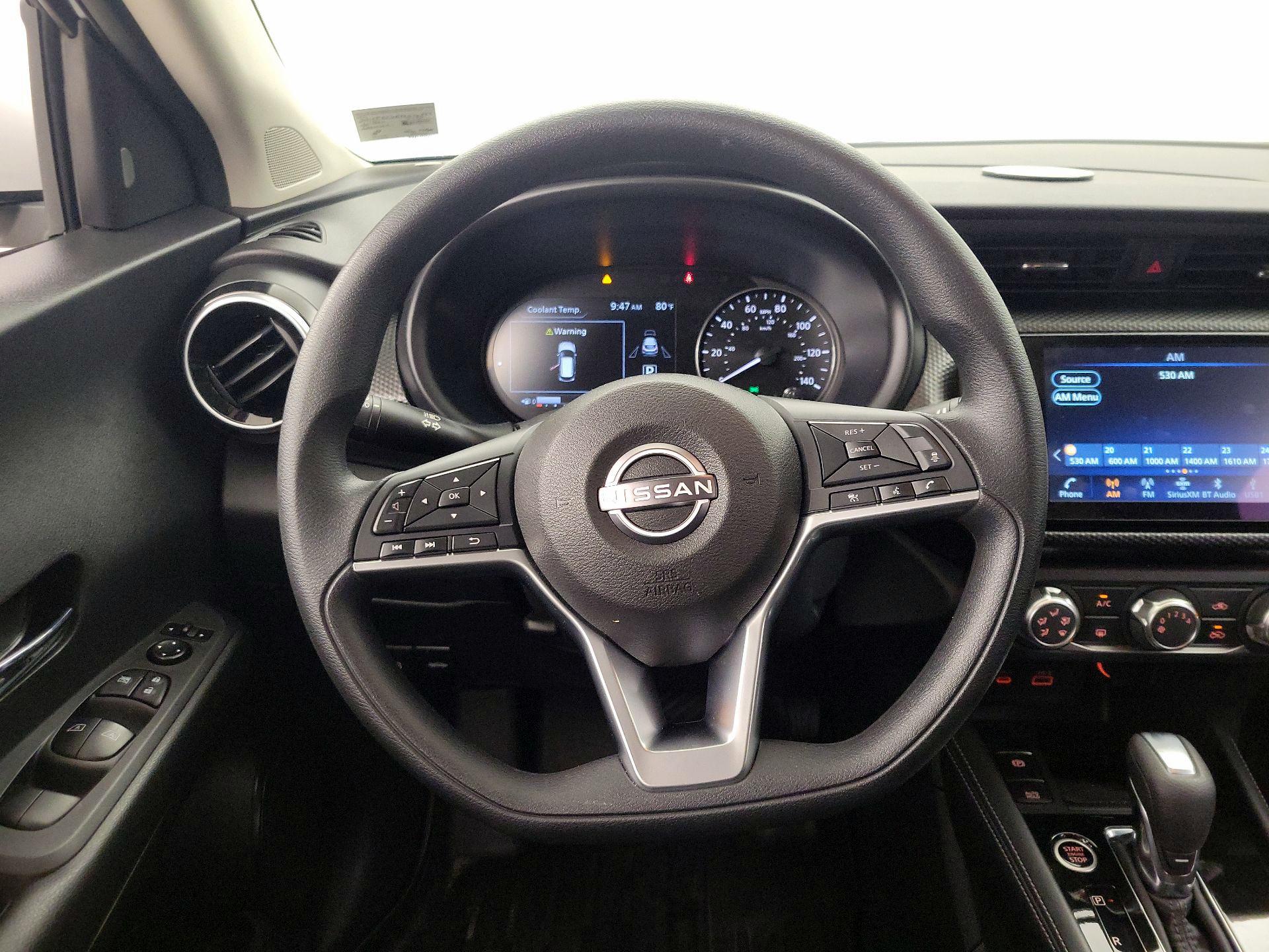 Thumbnail: 2023 Nissan Kicks - 10