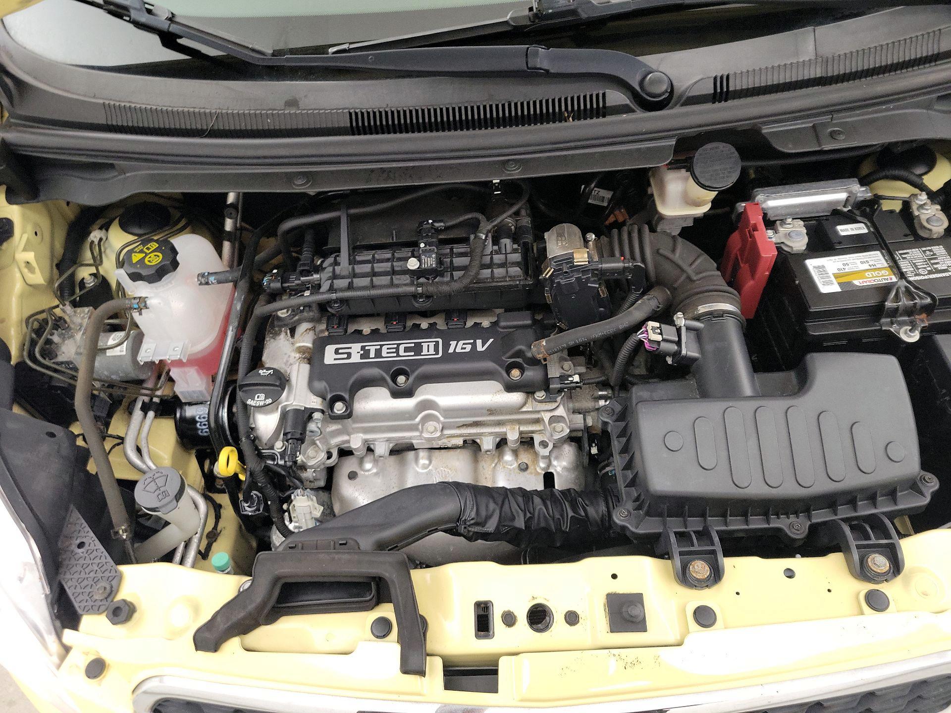 Thumbnail: 2014 Chevrolet Spark - 20