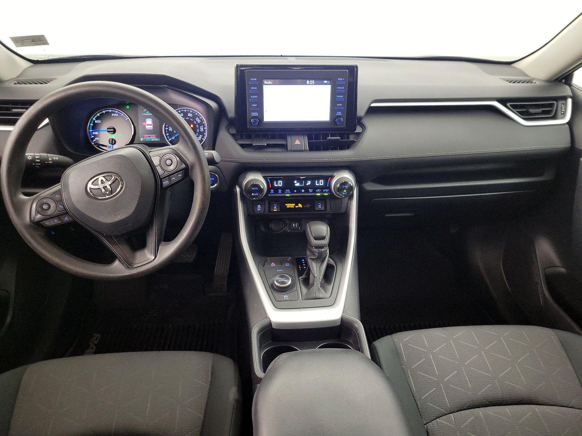 Thumbnail: 2019 Toyota RAV4 - 9