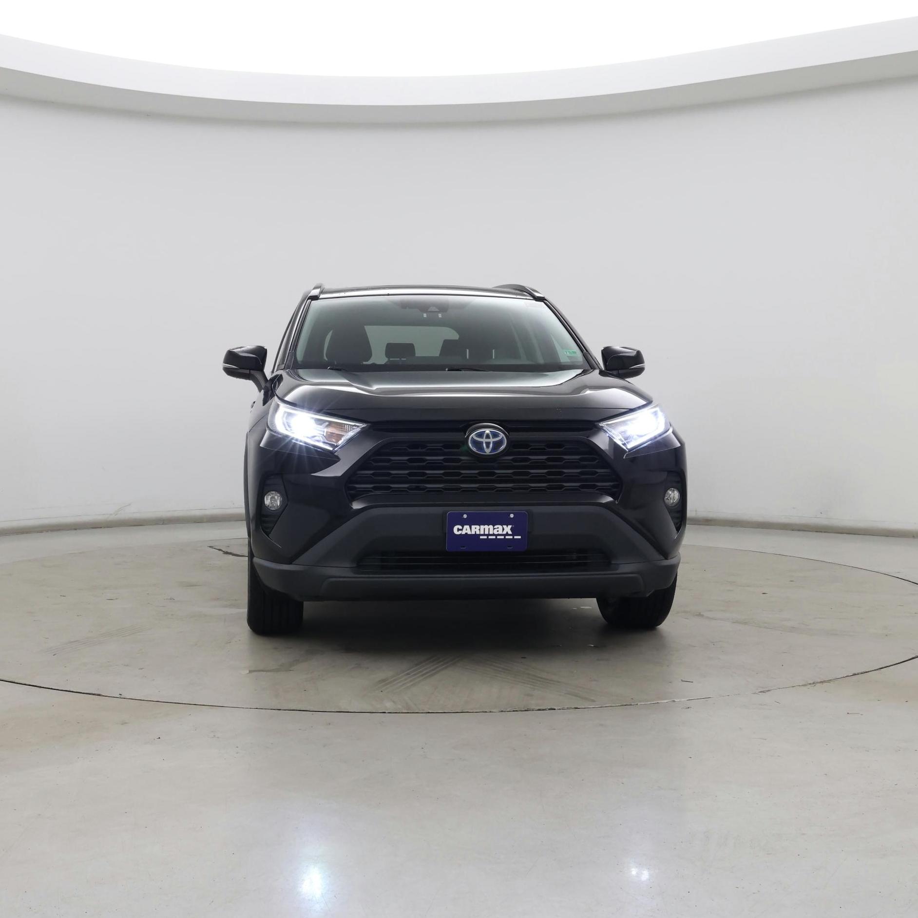 Thumbnail: 2019 Toyota RAV4 - 5