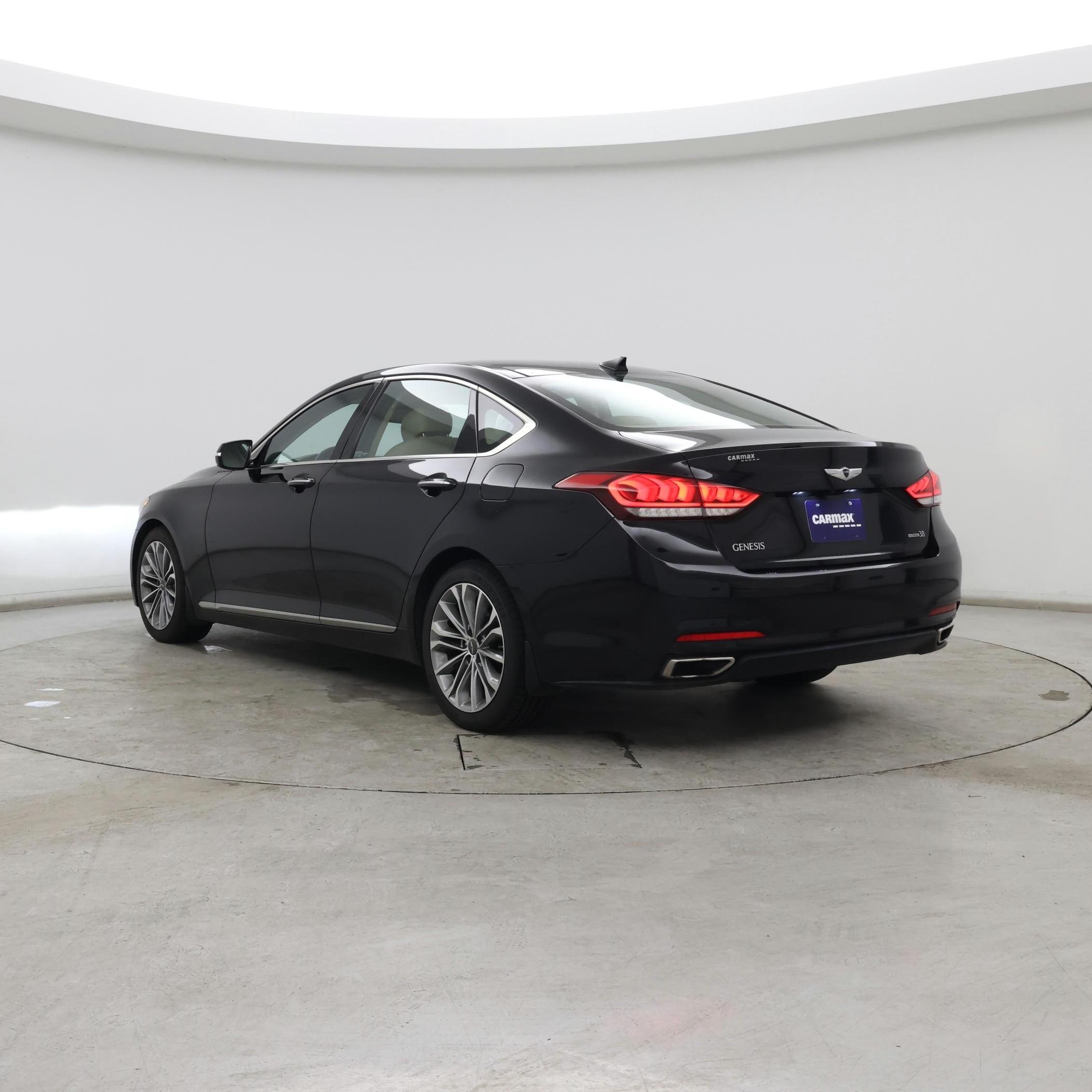 Thumbnail: 2015 Hyundai Genesis - 2
