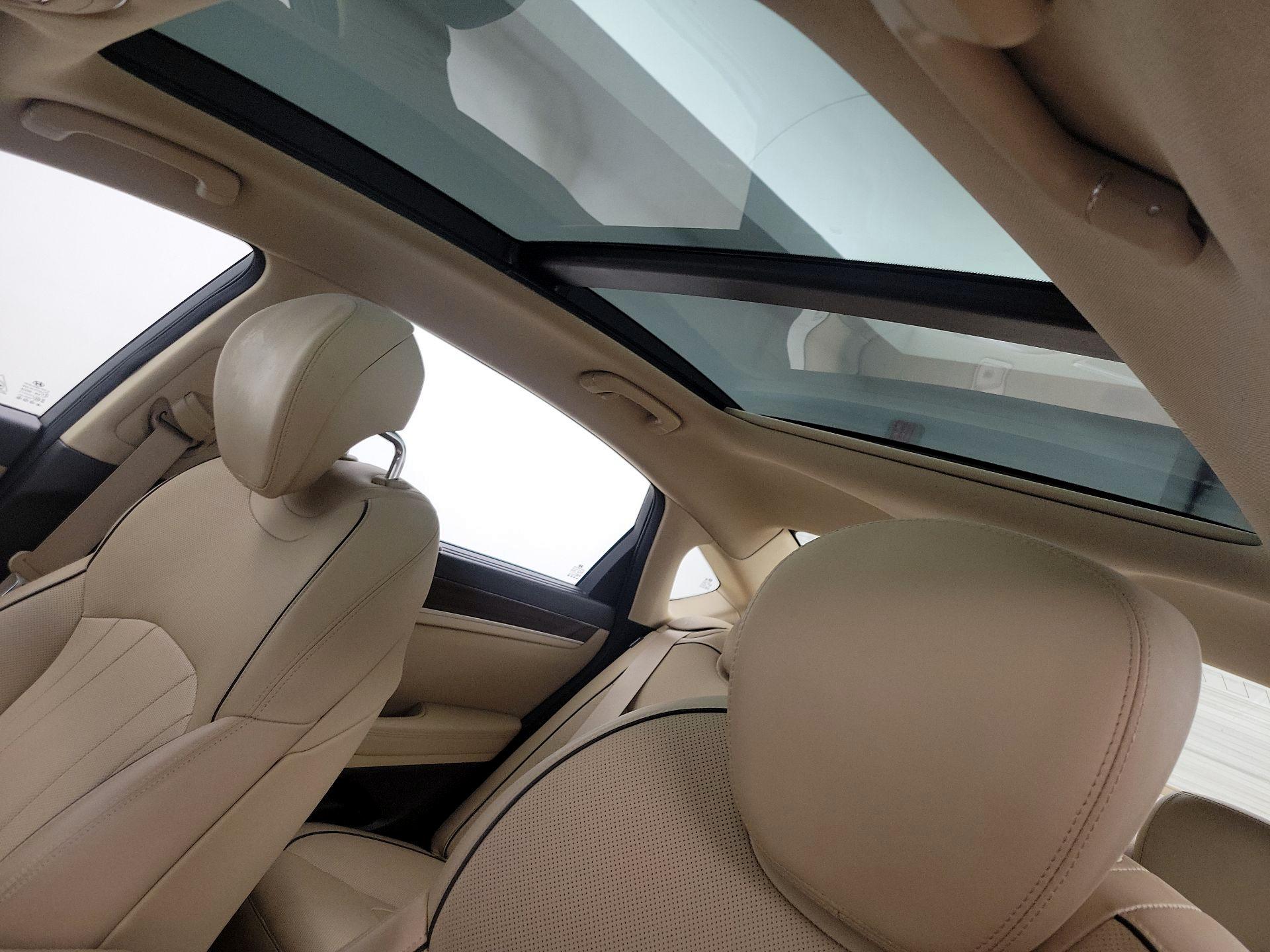 Thumbnail: 2015 Hyundai Genesis - 20