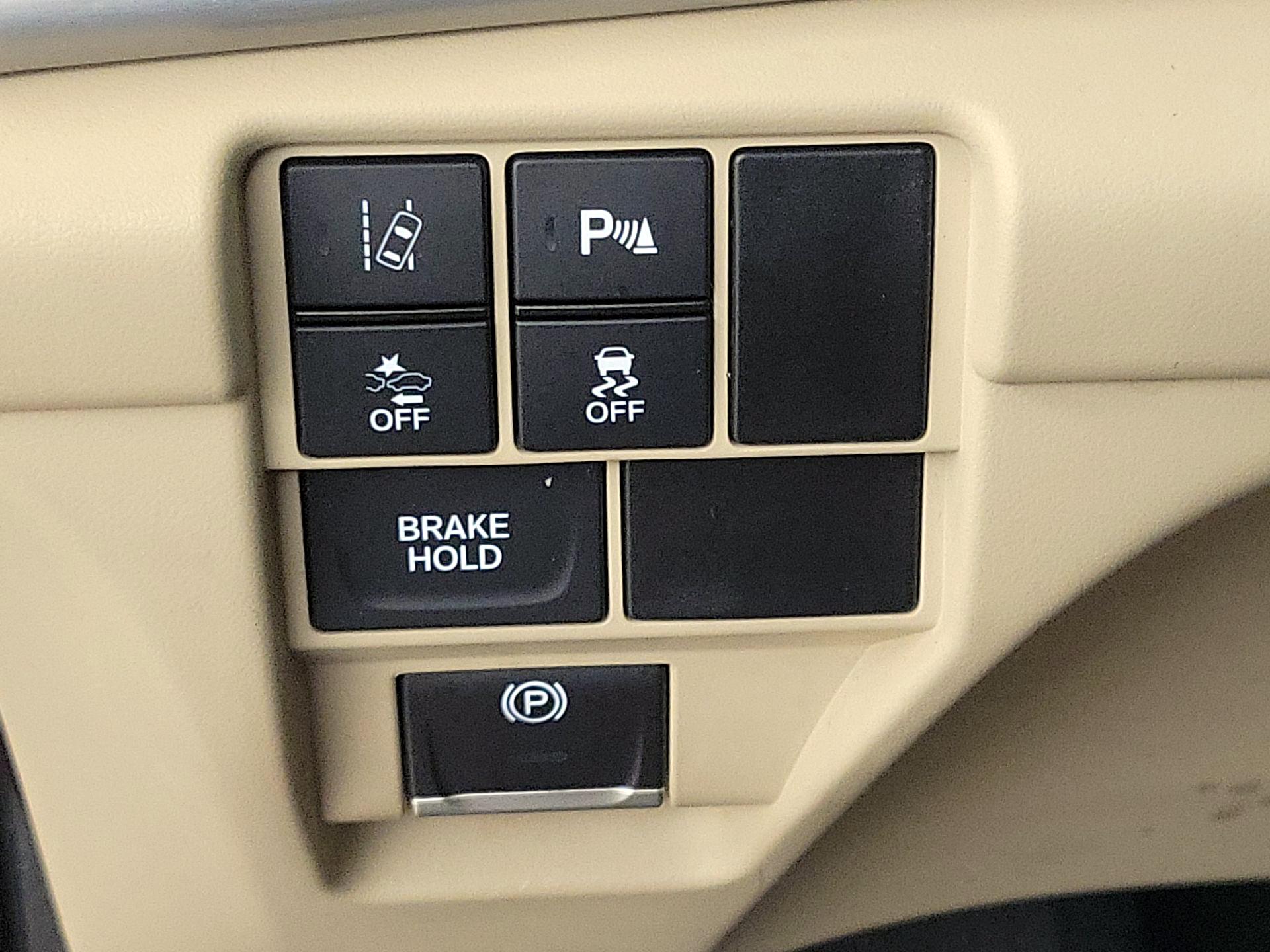 Thumbnail: 2020 Acura RDX - 13