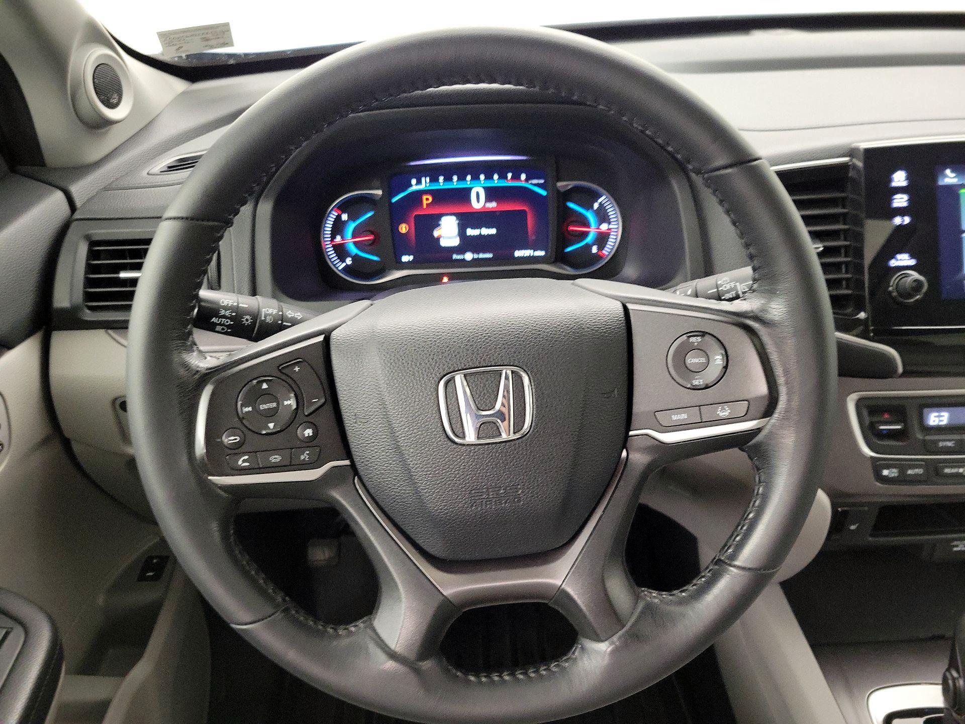 Thumbnail: 2019 Honda Pilot - 10