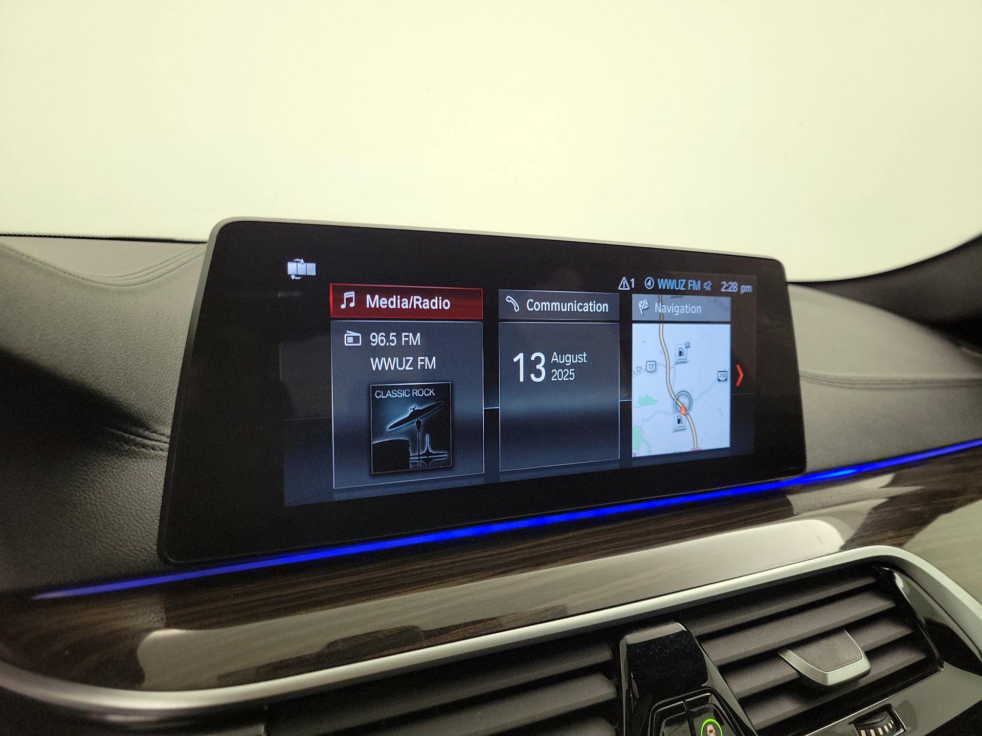 Thumbnail: 2017 BMW 5 Series - 16