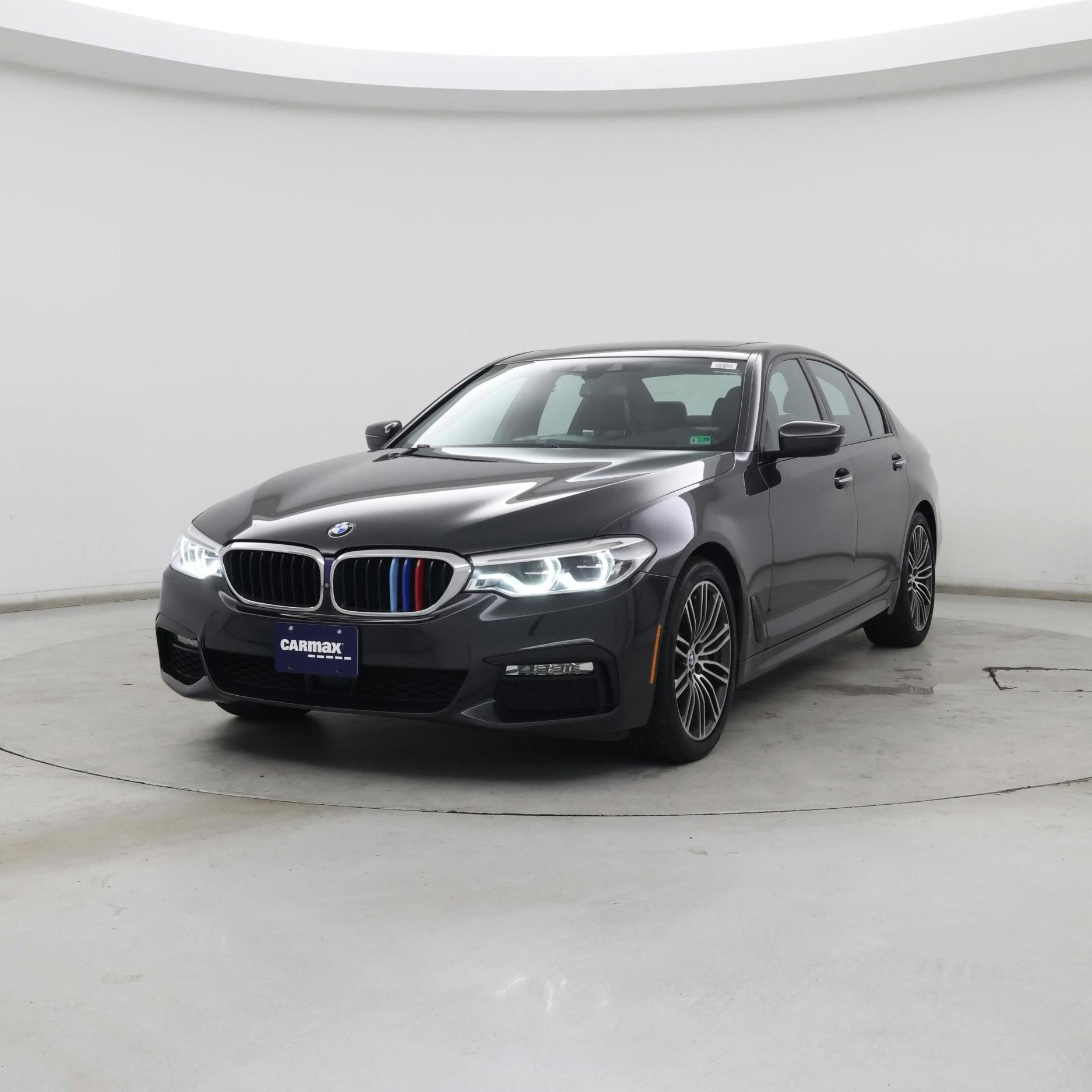 Thumbnail: 2017 BMW 5 Series - 4