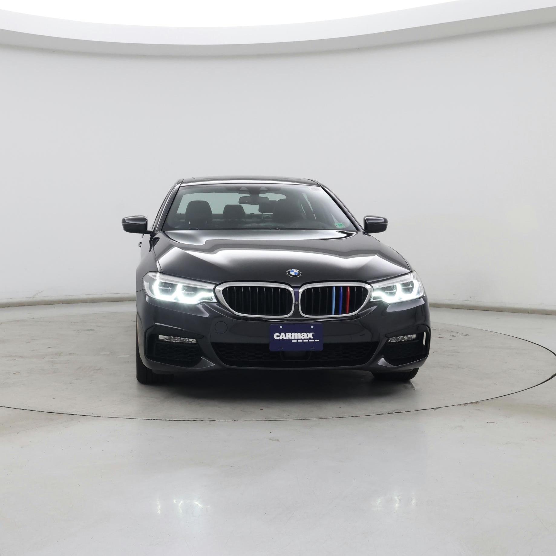 Thumbnail: 2017 BMW 5 Series - 5