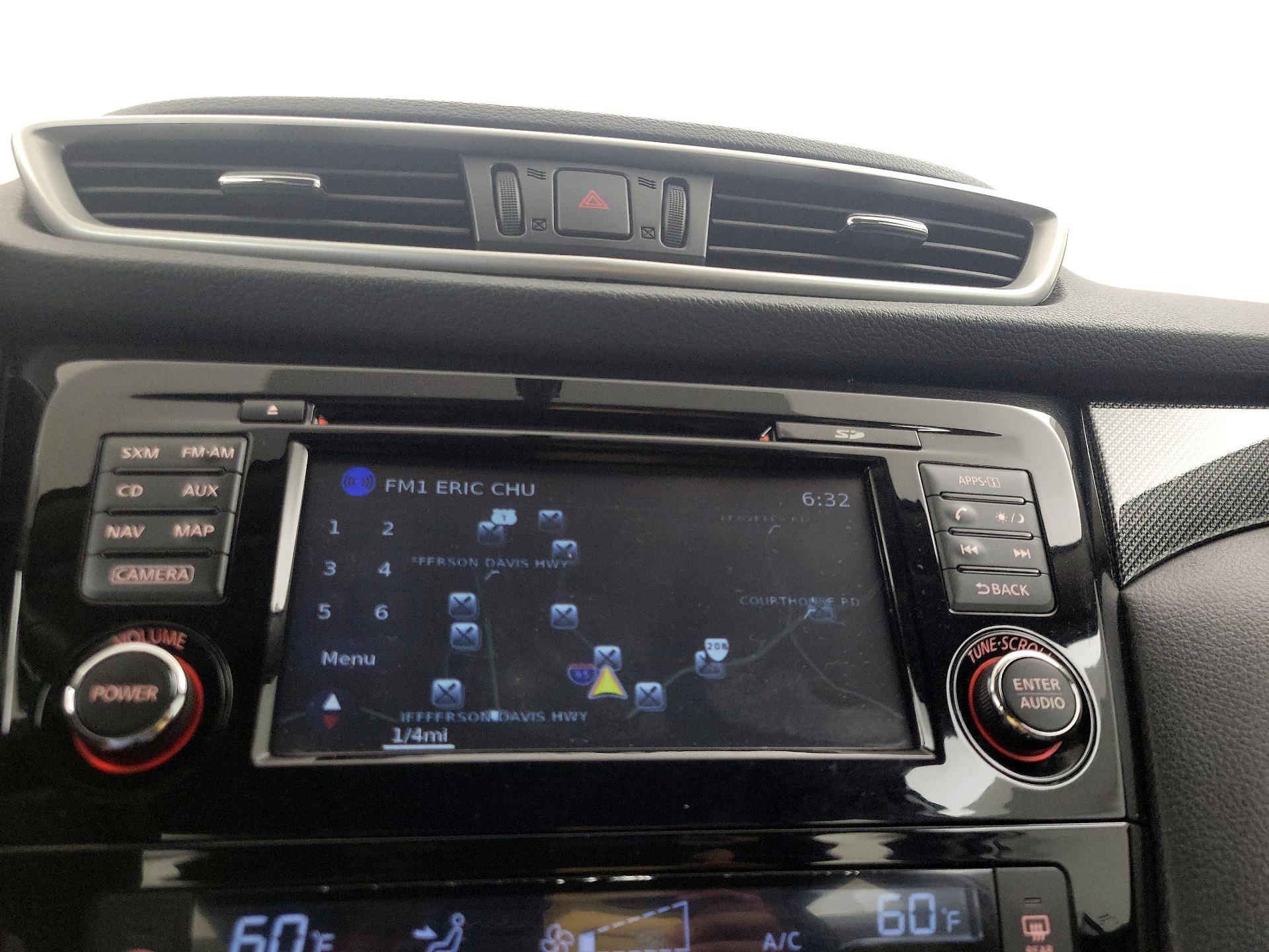 Thumbnail: 2015 Nissan Rogue - 14