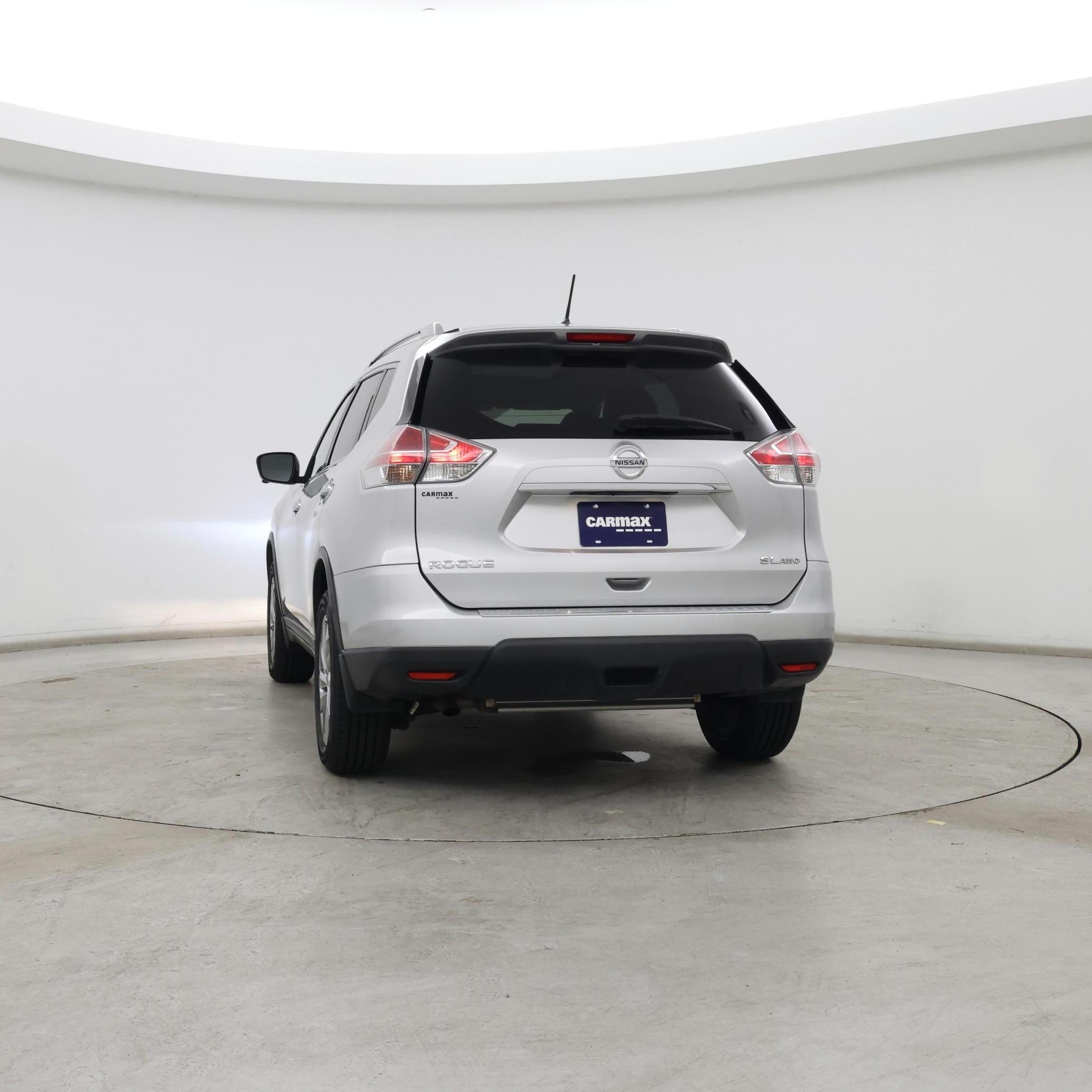 Thumbnail: 2015 Nissan Rogue - 6