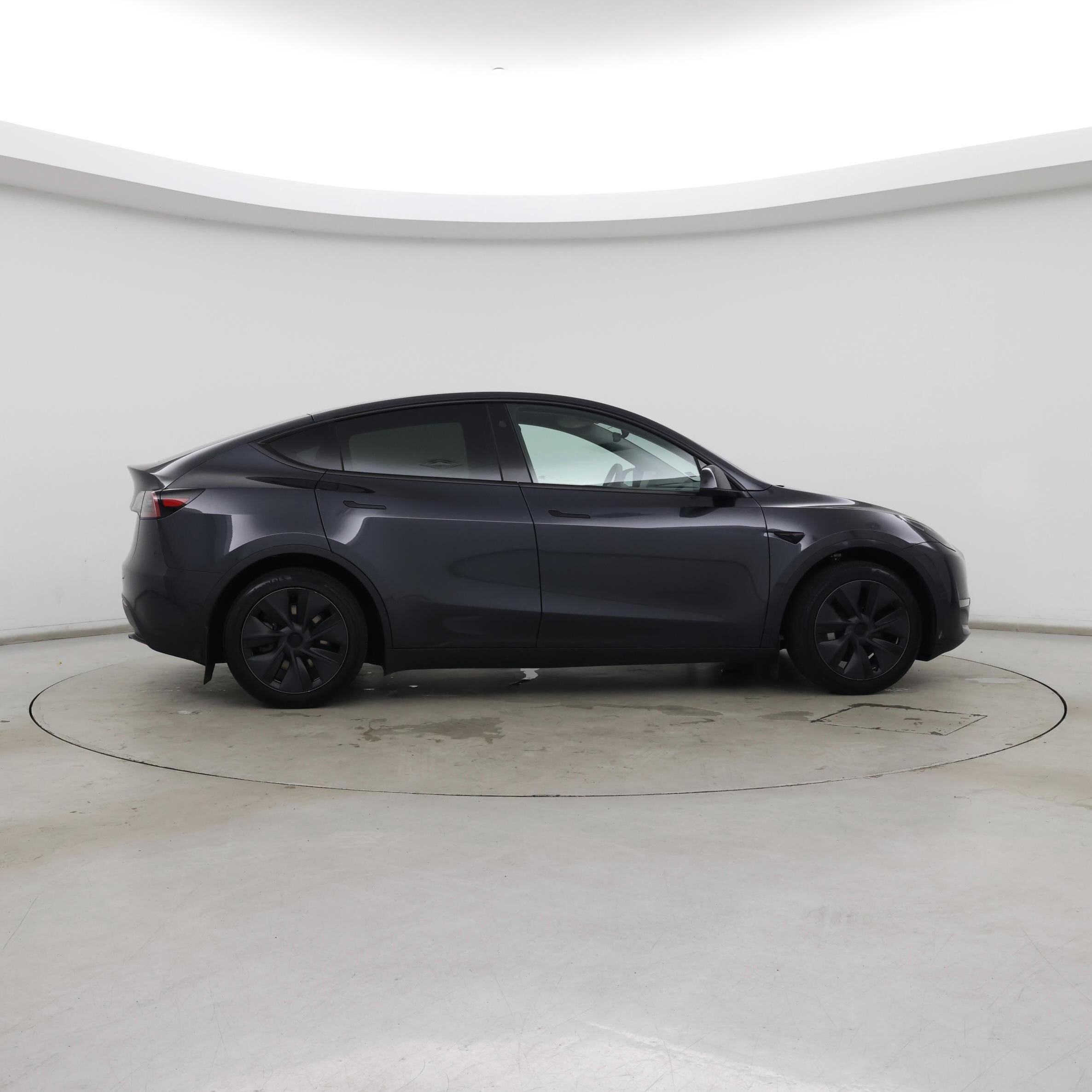 Thumbnail: 2025 Tesla Model Y - 7