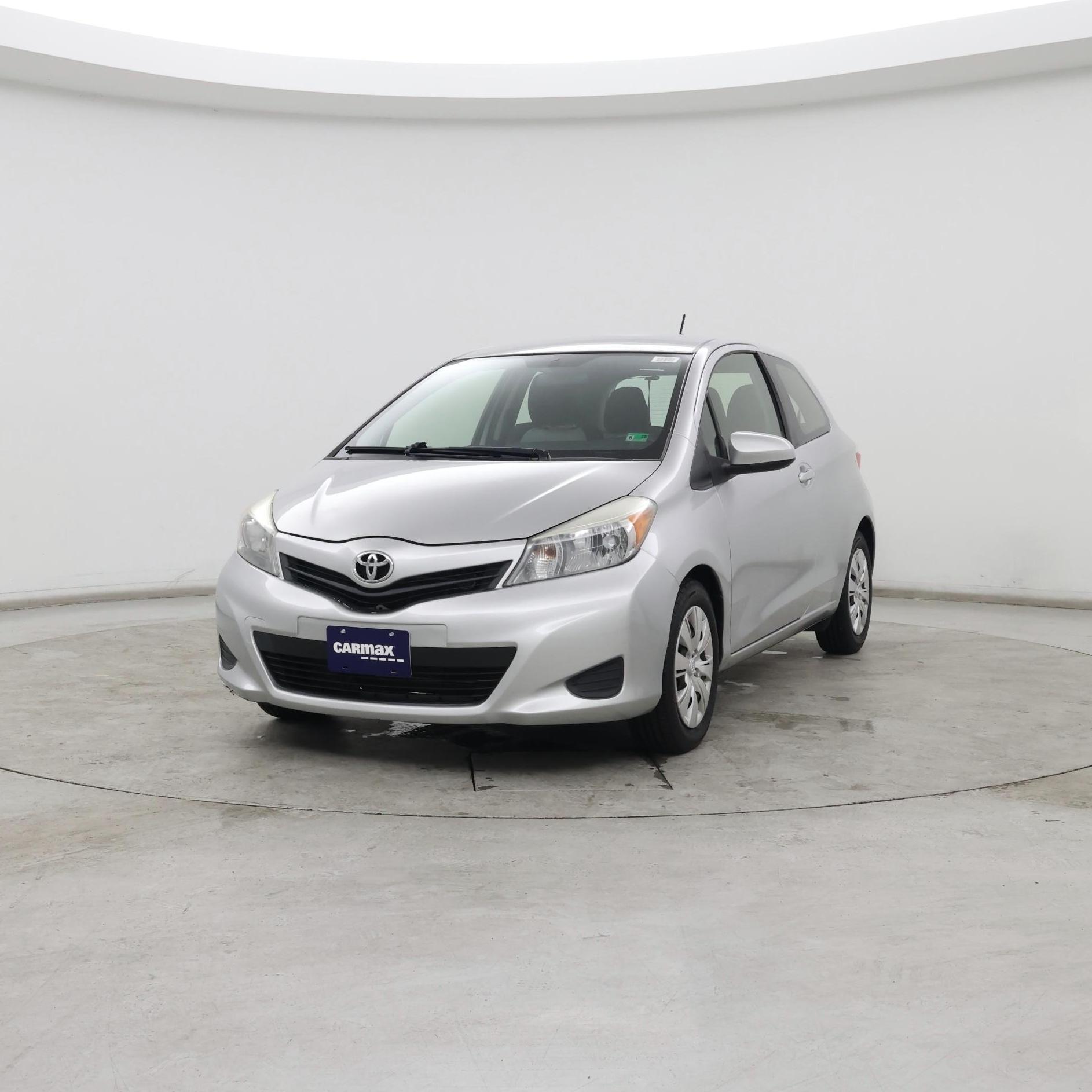 Thumbnail: 2013 Toyota Yaris - 4
