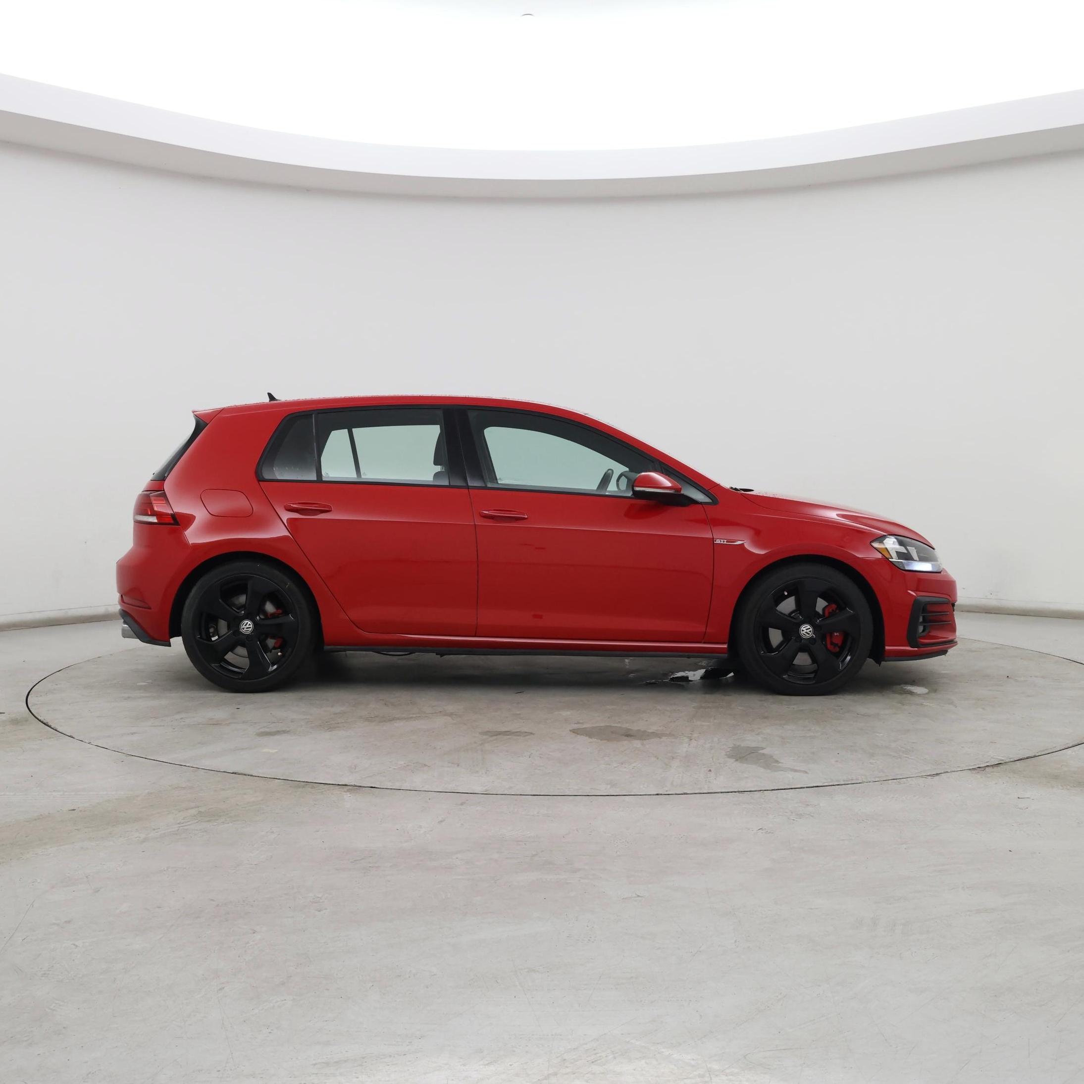 Thumbnail: 2019 Volkswagen Golf - 7