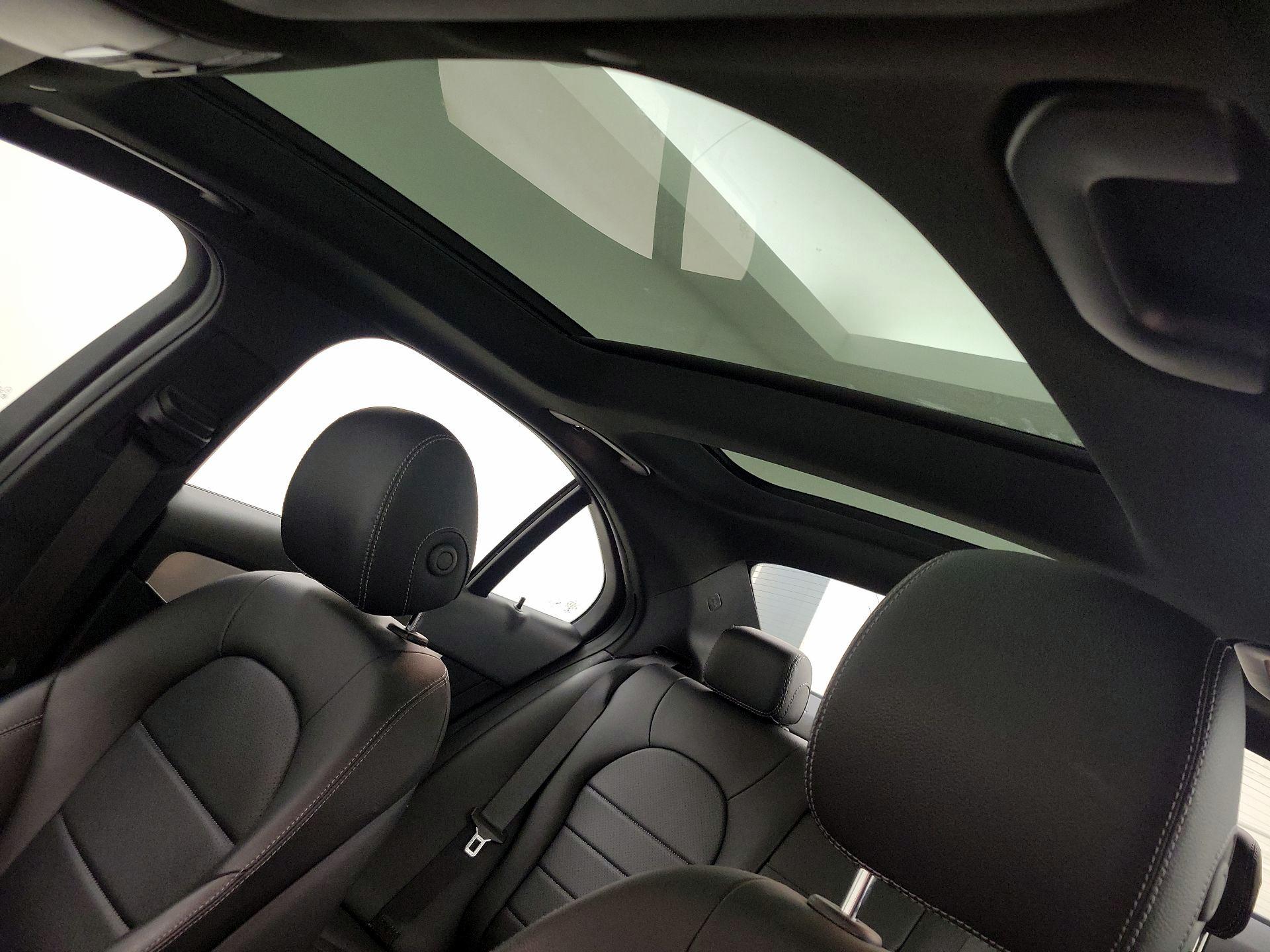 Thumbnail: 2019 Mercedes-Benz C-Class - 19