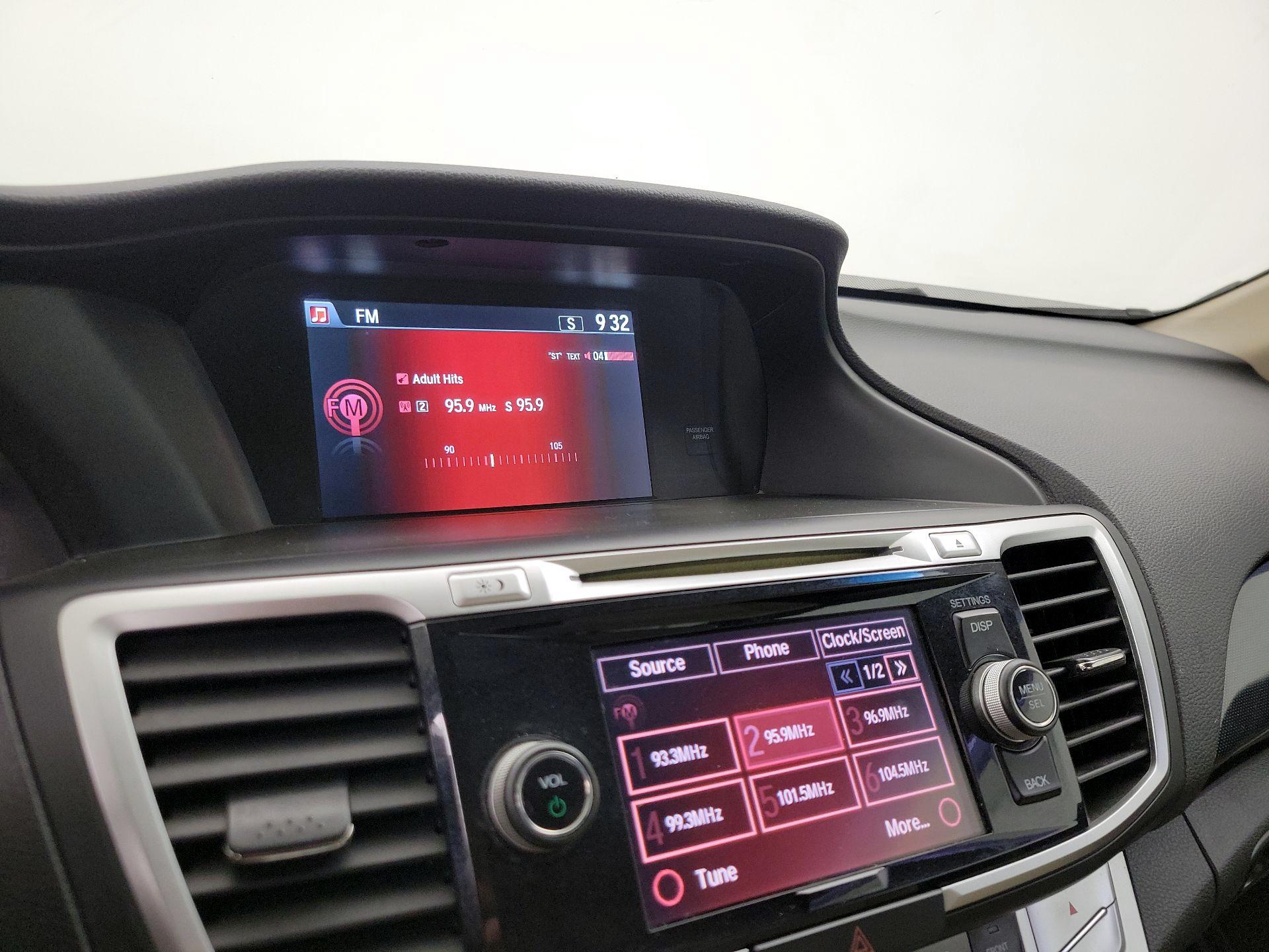 Thumbnail: 2013 Honda Accord - 15