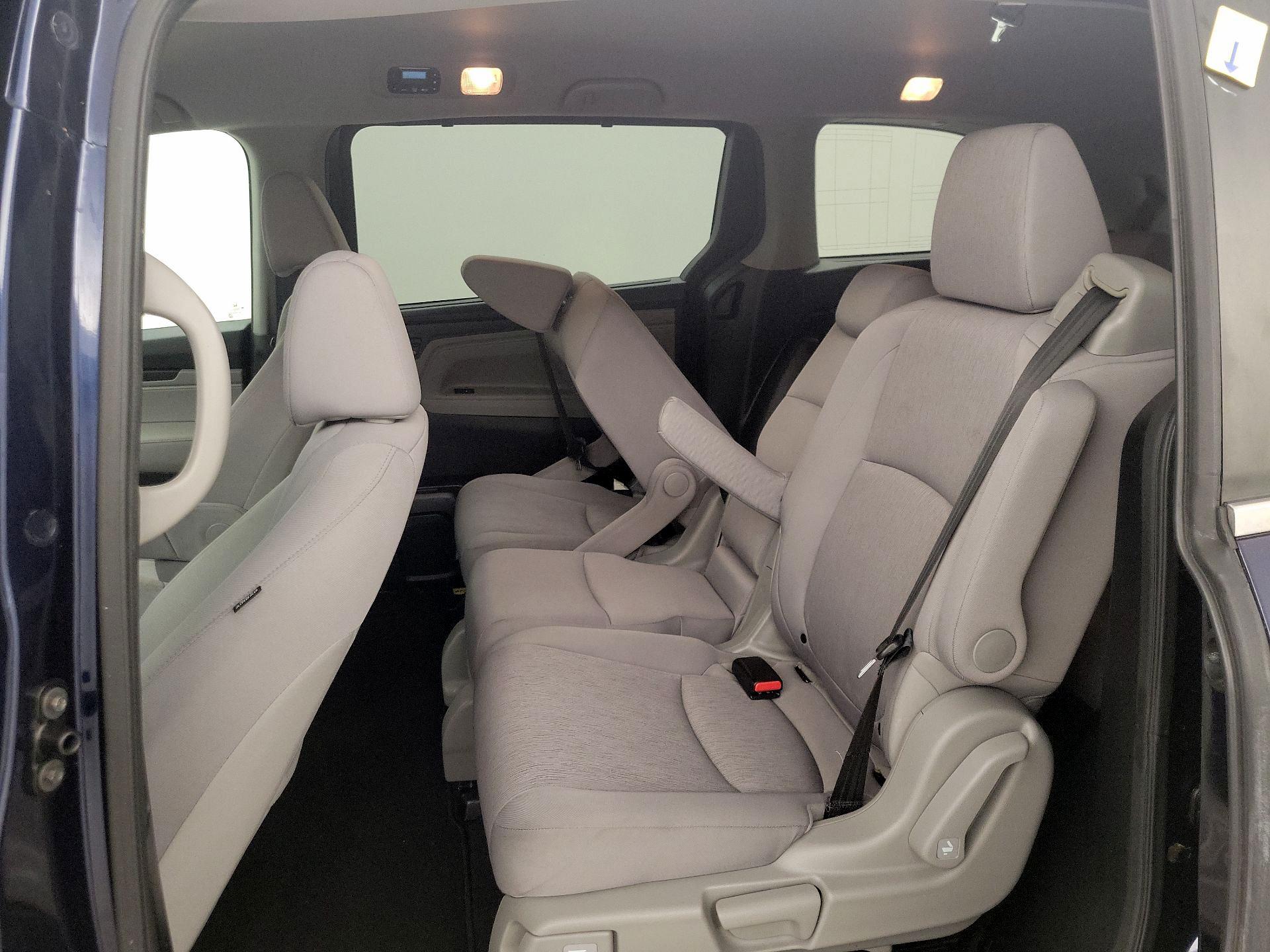 Thumbnail: 2019 Honda Odyssey - 19
