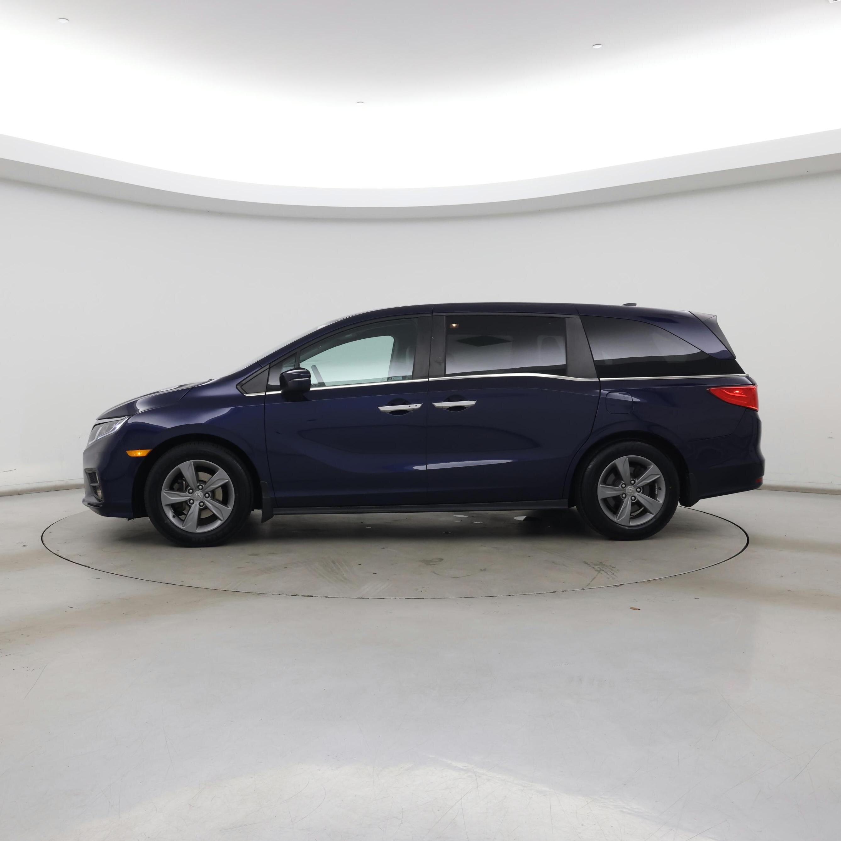 Thumbnail: 2019 Honda Odyssey - 3
