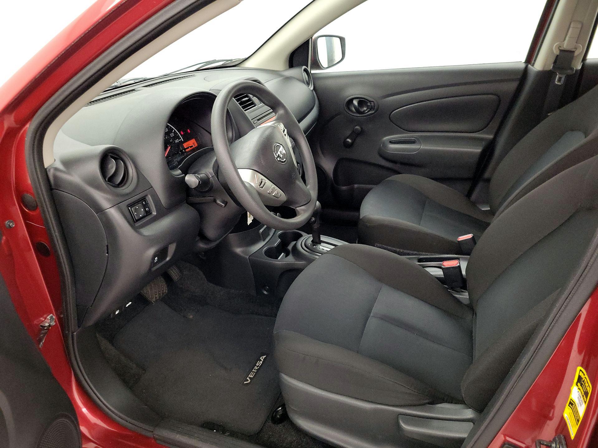 Thumbnail: 2018 Nissan Versa - 11