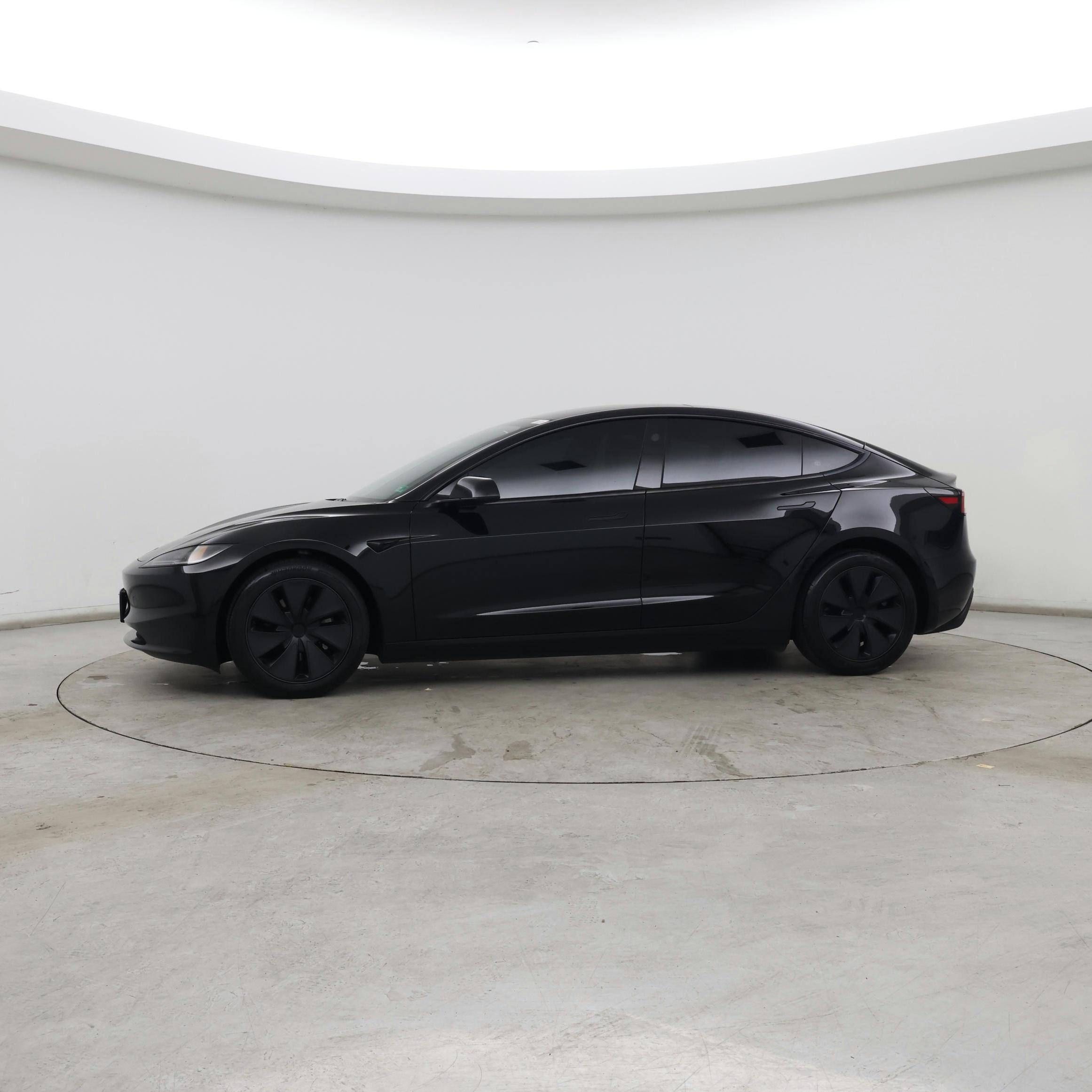 Thumbnail: 2024 Tesla Model 3 - 3