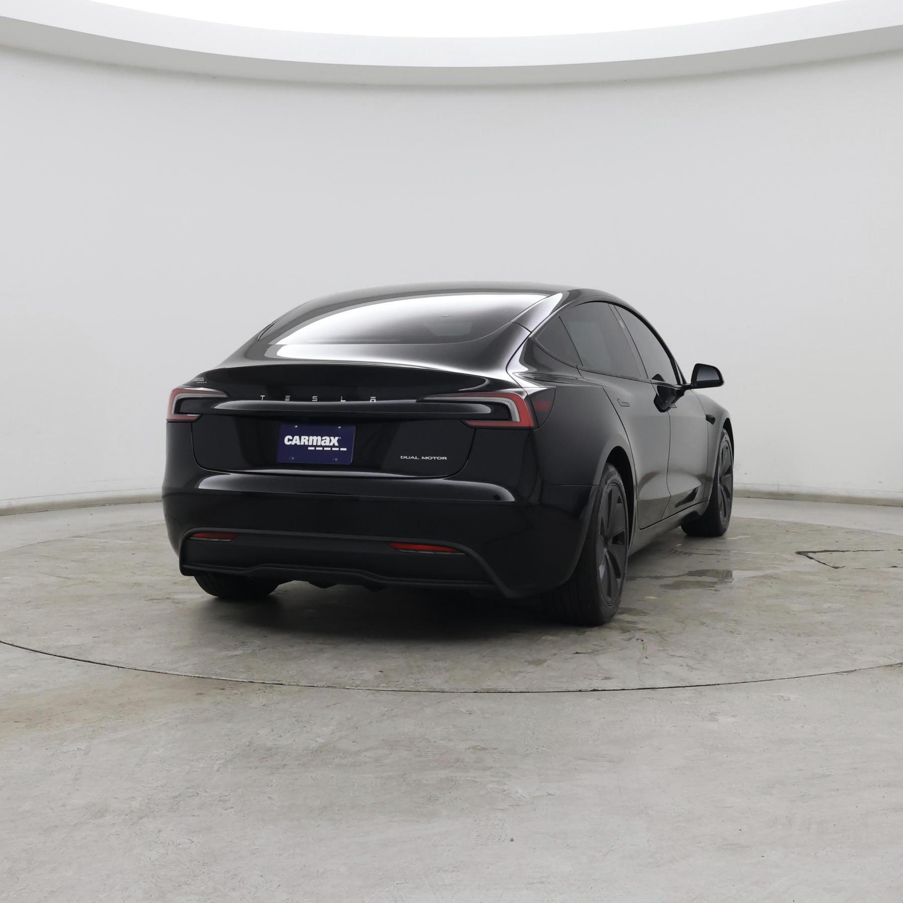 Thumbnail: 2024 Tesla Model 3 - 8