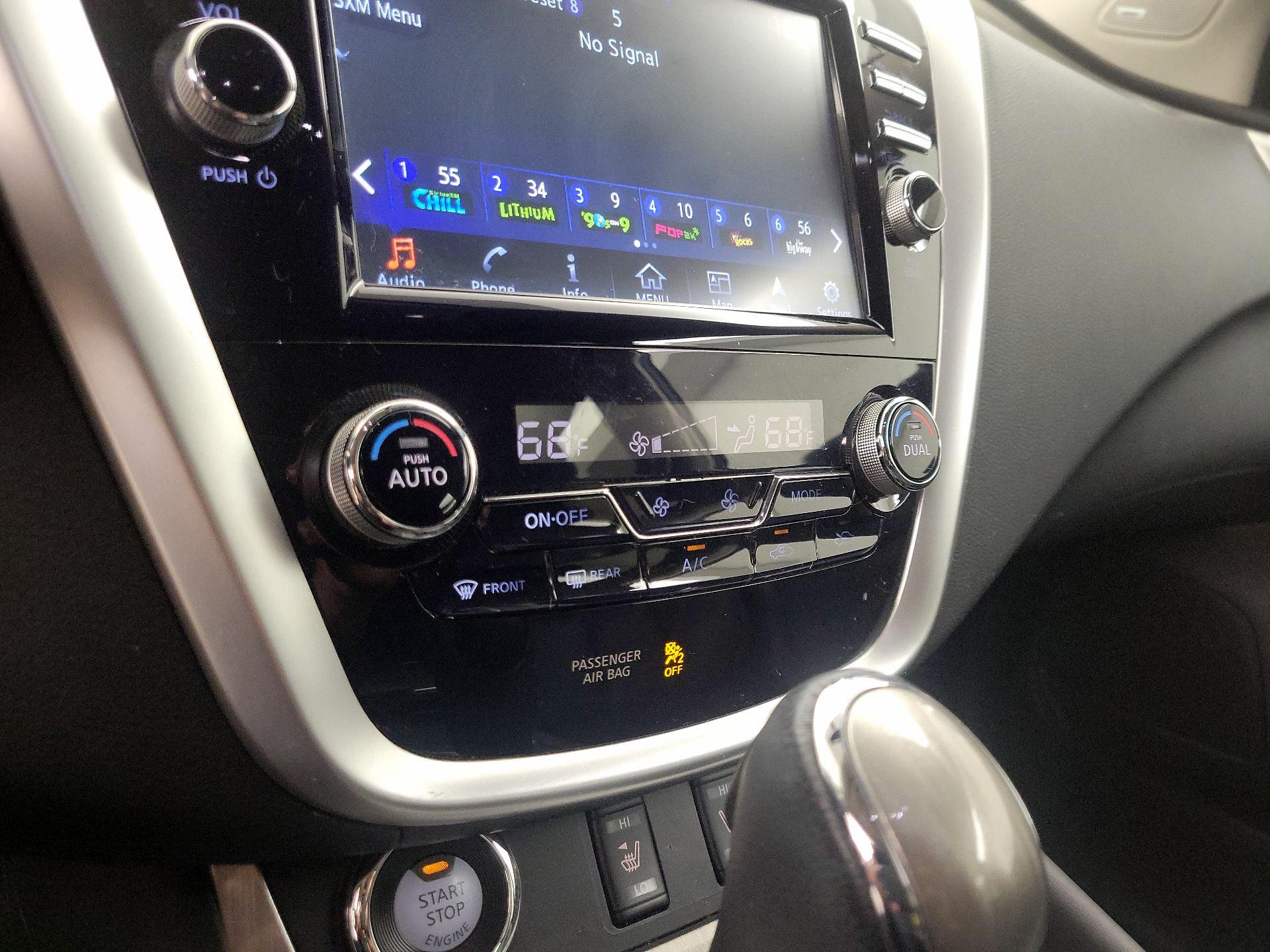 Thumbnail: 2017 Nissan Murano - 16