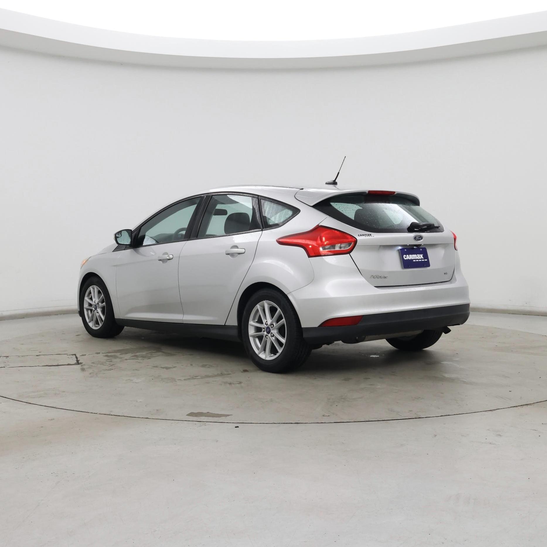 Thumbnail: 2016 Ford Focus - 2
