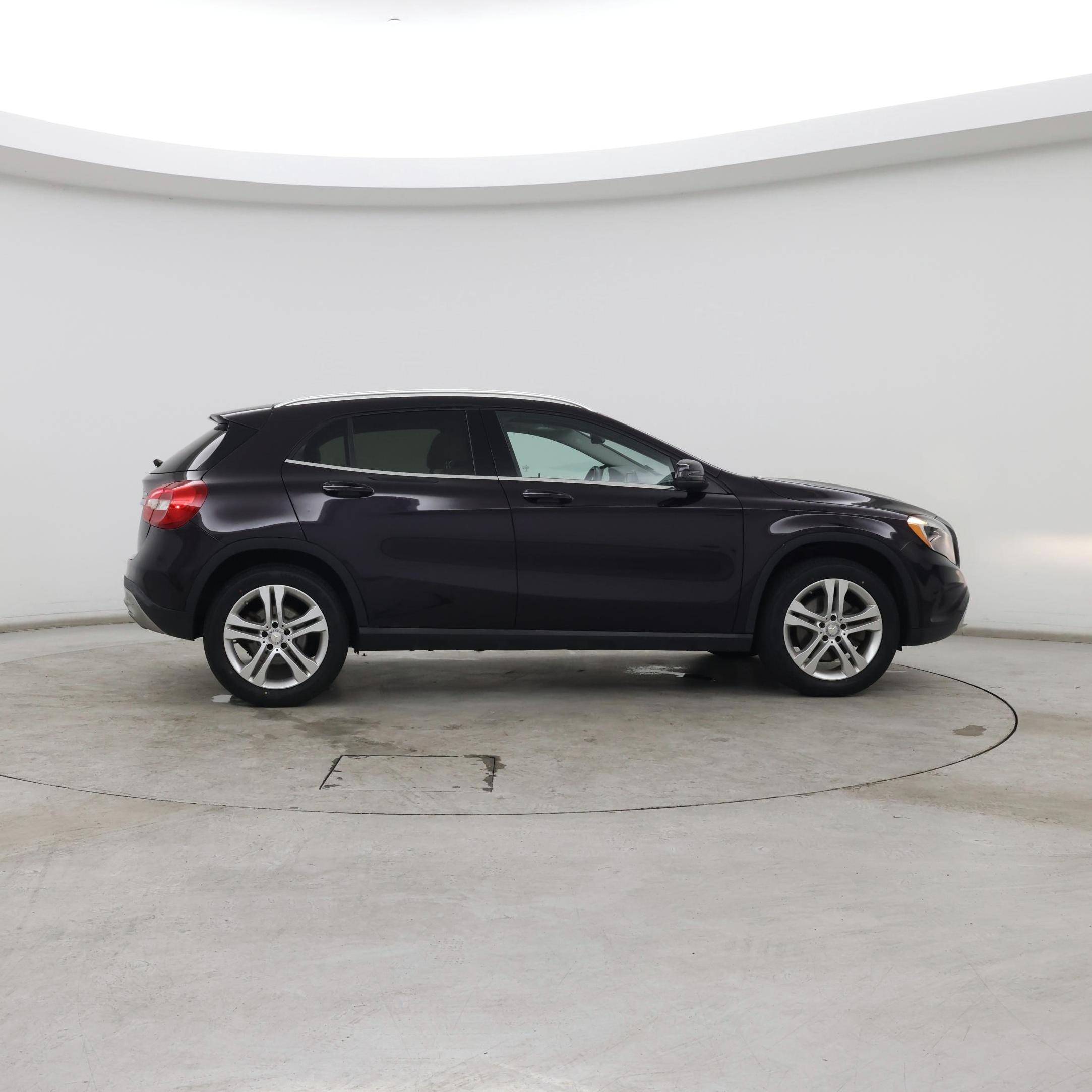 Thumbnail: 2015 Mercedes-Benz GLA - 7