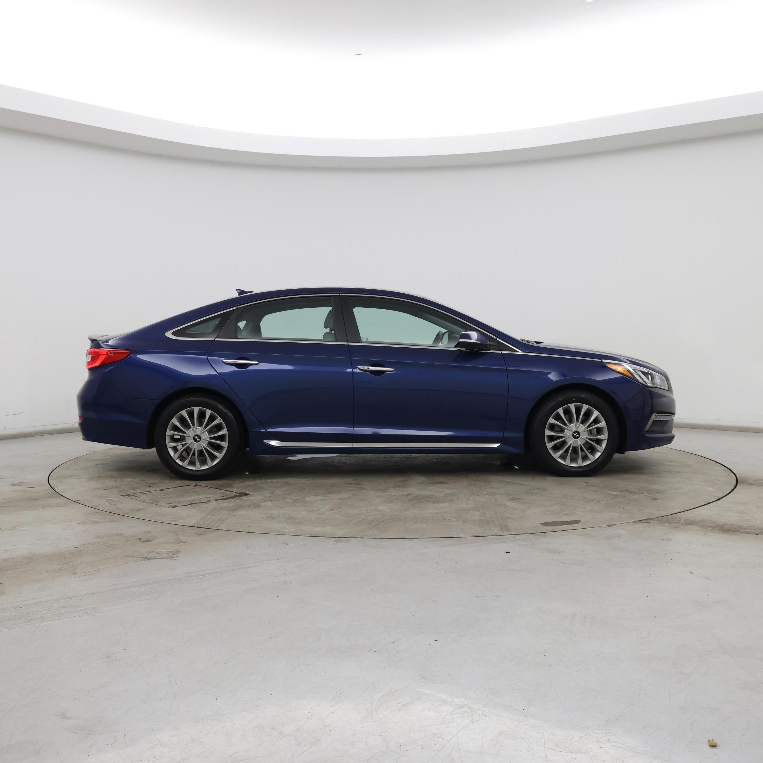 Thumbnail: 2015 Hyundai Sonata - 7