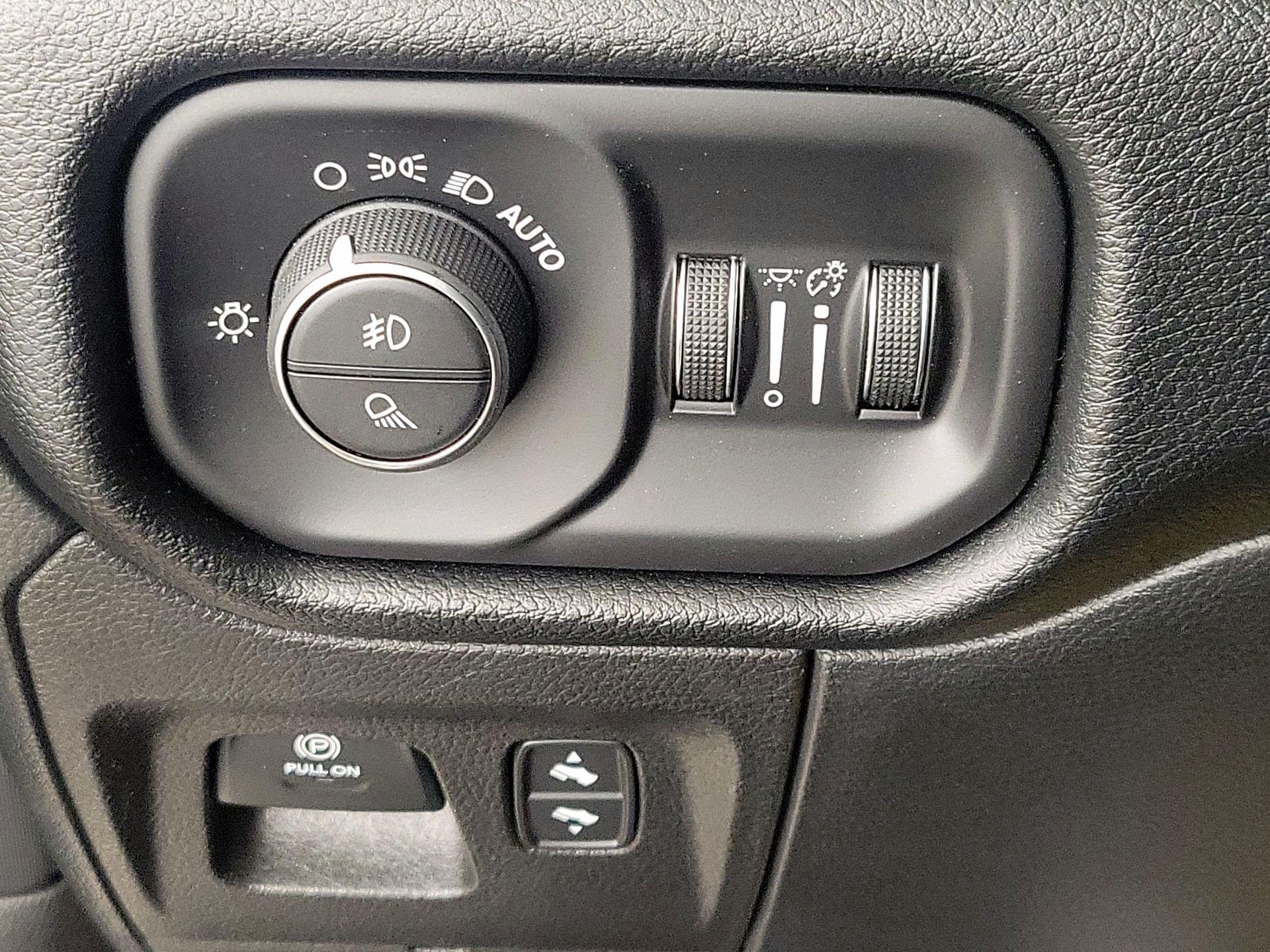 Thumbnail: 2022 RAM 1500 - 13