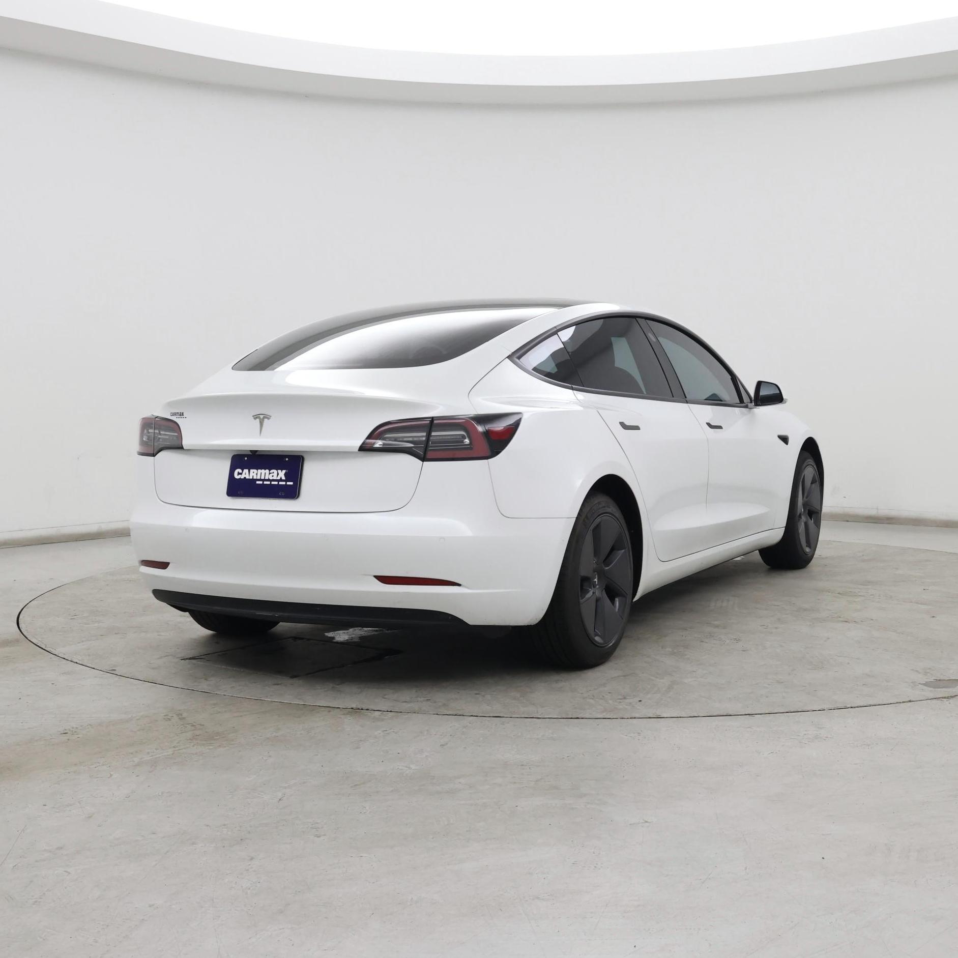 Thumbnail: 2020 Tesla Model 3 - 8