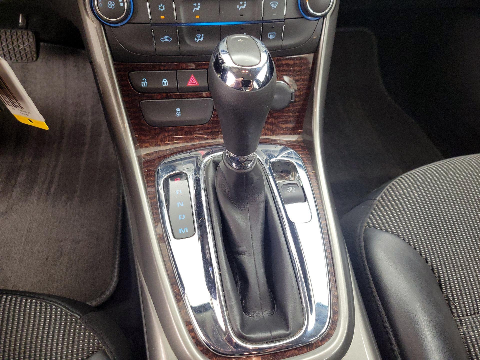 Thumbnail: 2013 Chevrolet Malibu - 17