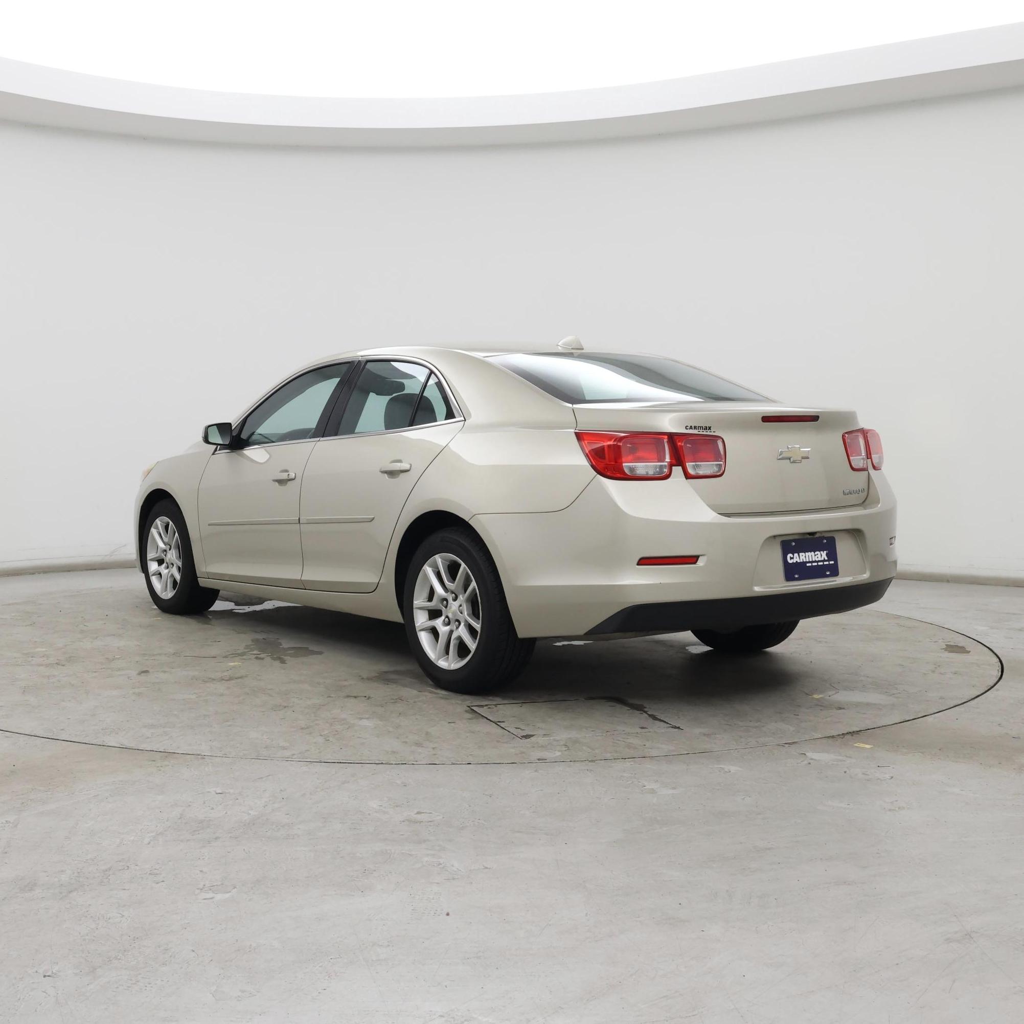 Thumbnail: 2013 Chevrolet Malibu - 2