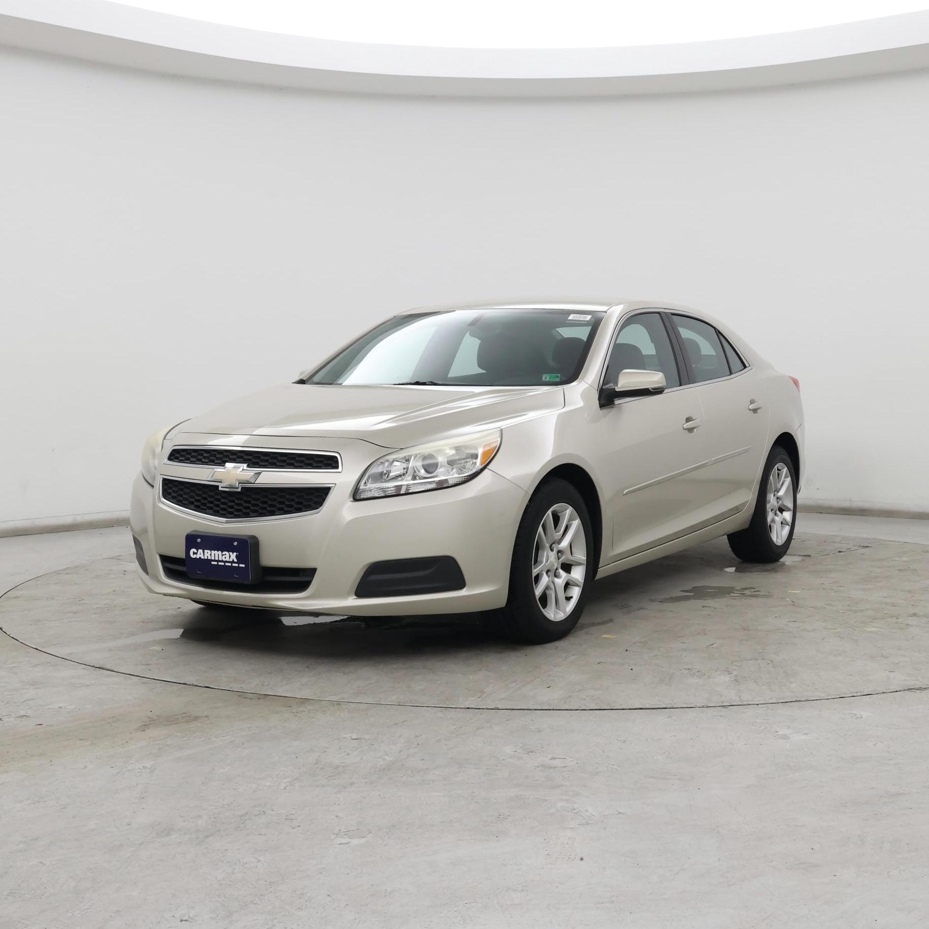 Thumbnail: 2013 Chevrolet Malibu - 4