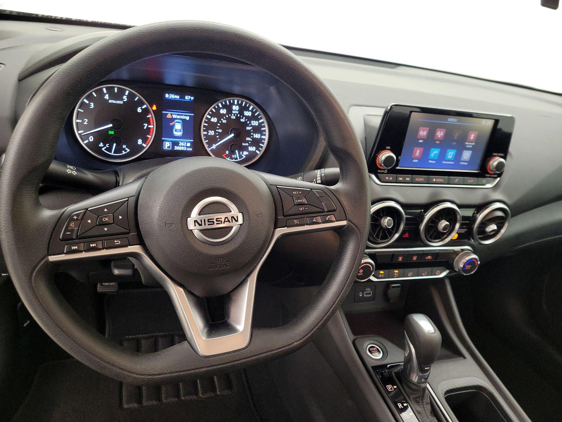 Thumbnail: 2022 Nissan Sentra - 10