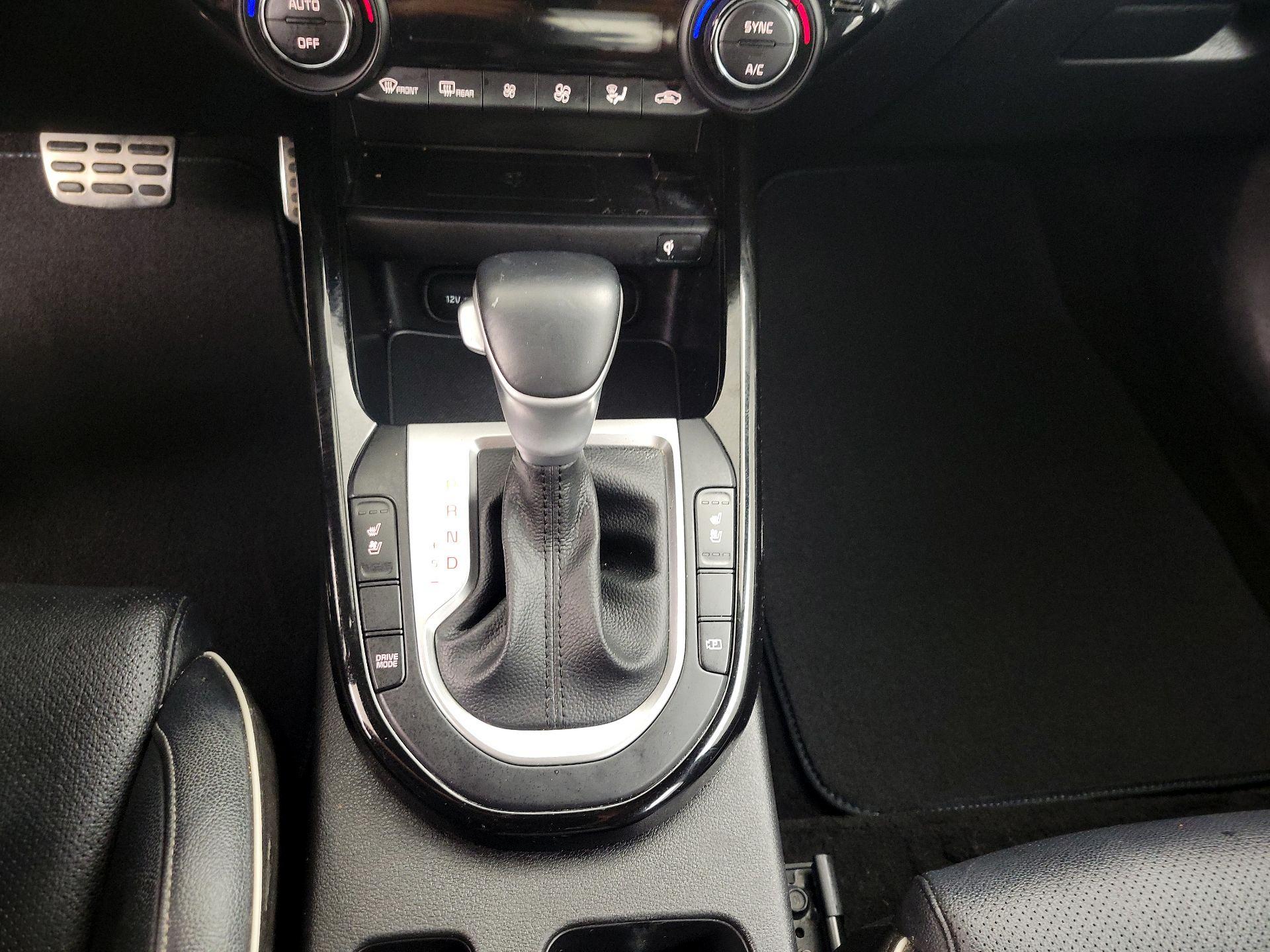 Thumbnail: 2023 Kia Forte - 18