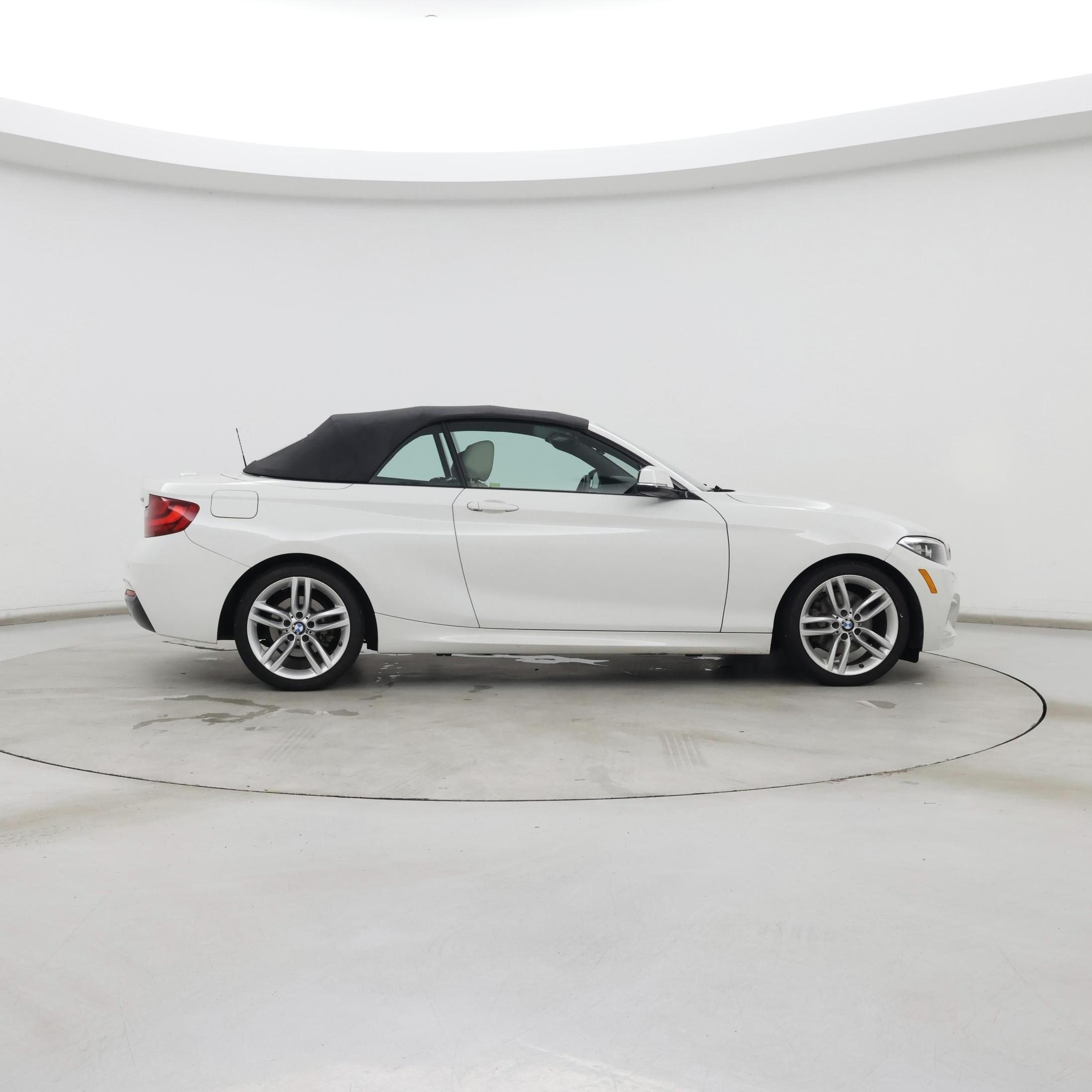 Thumbnail: 2016 BMW 2 Series - 7