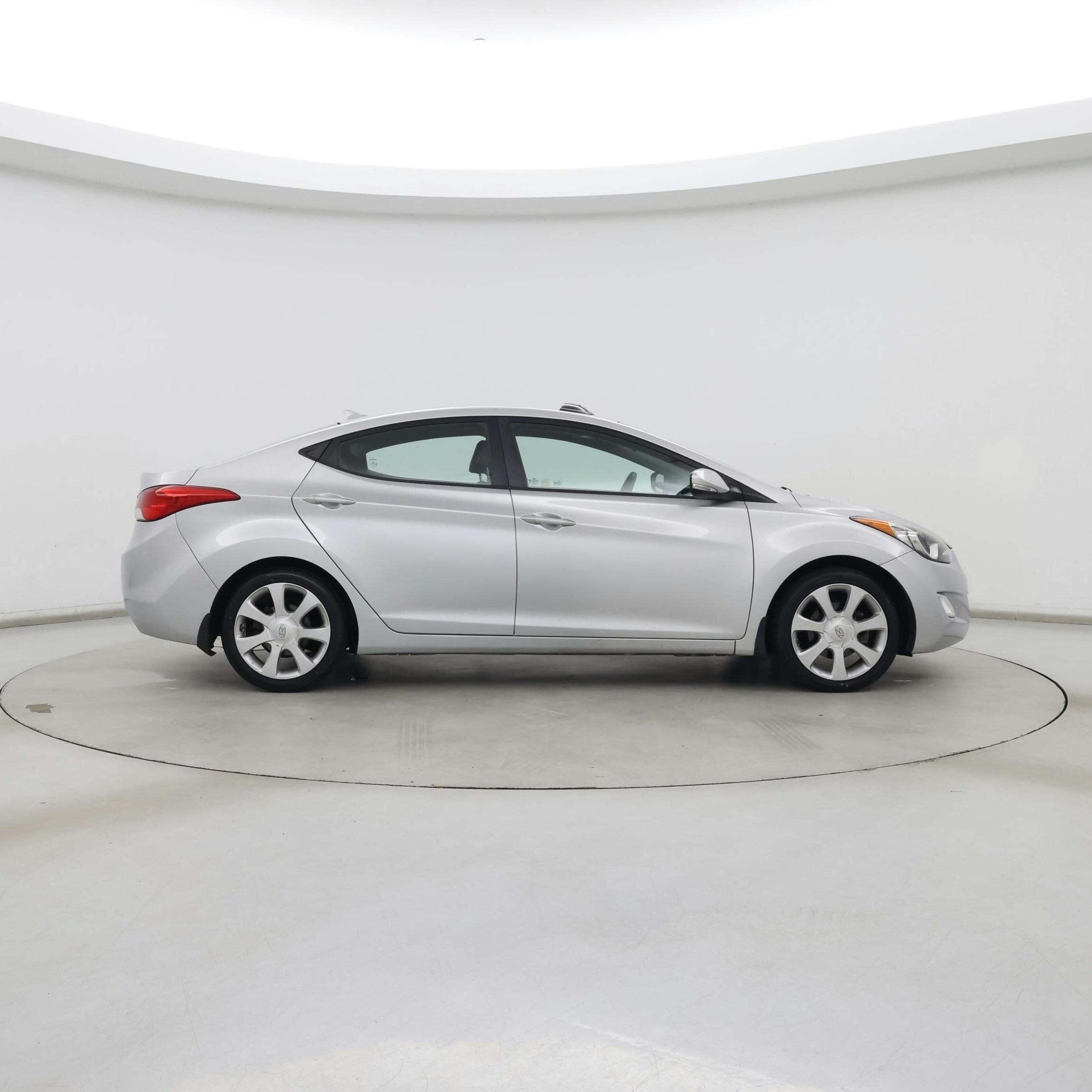 Thumbnail: 2013 Hyundai Elantra - 7
