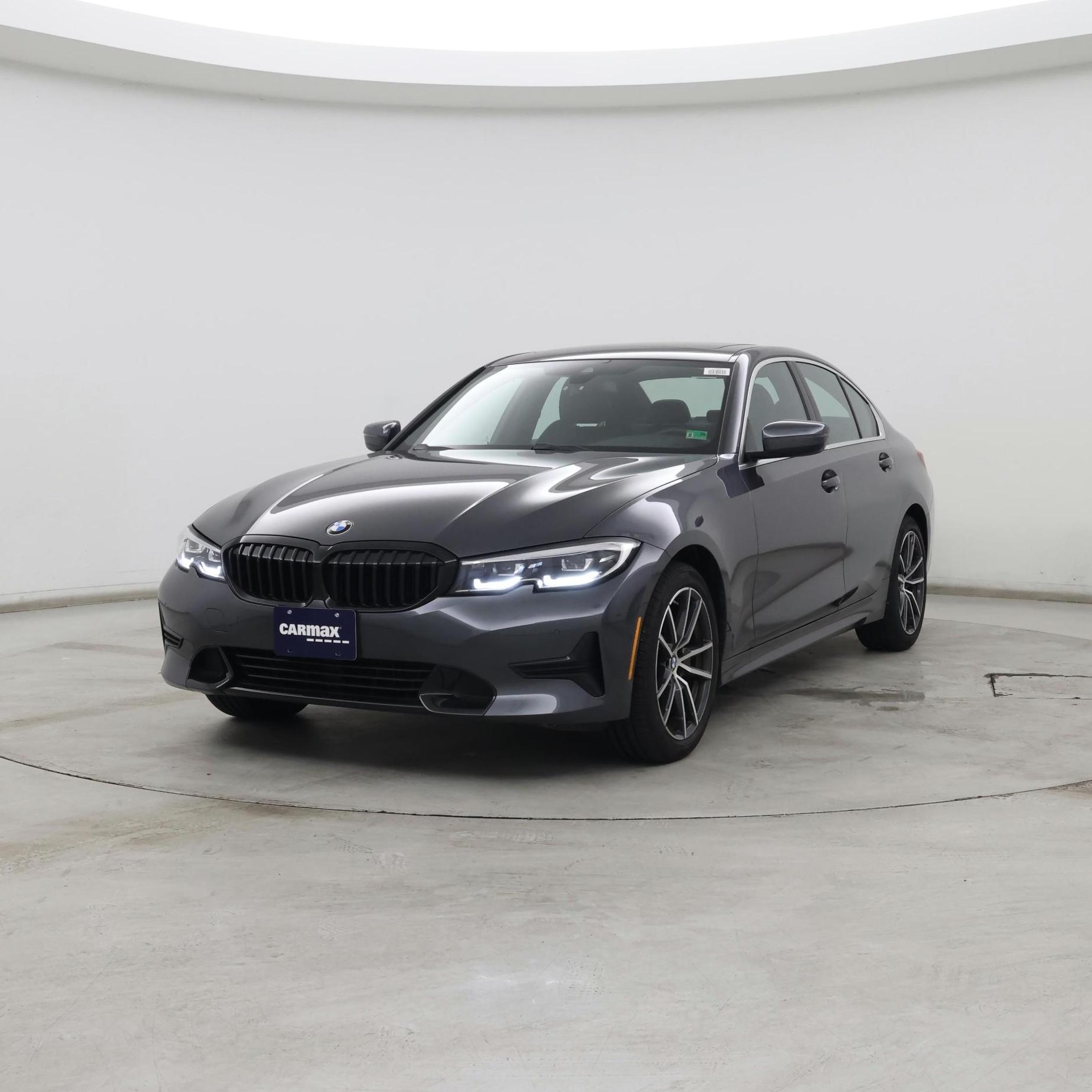 Thumbnail: 2019 BMW 3 Series - 4