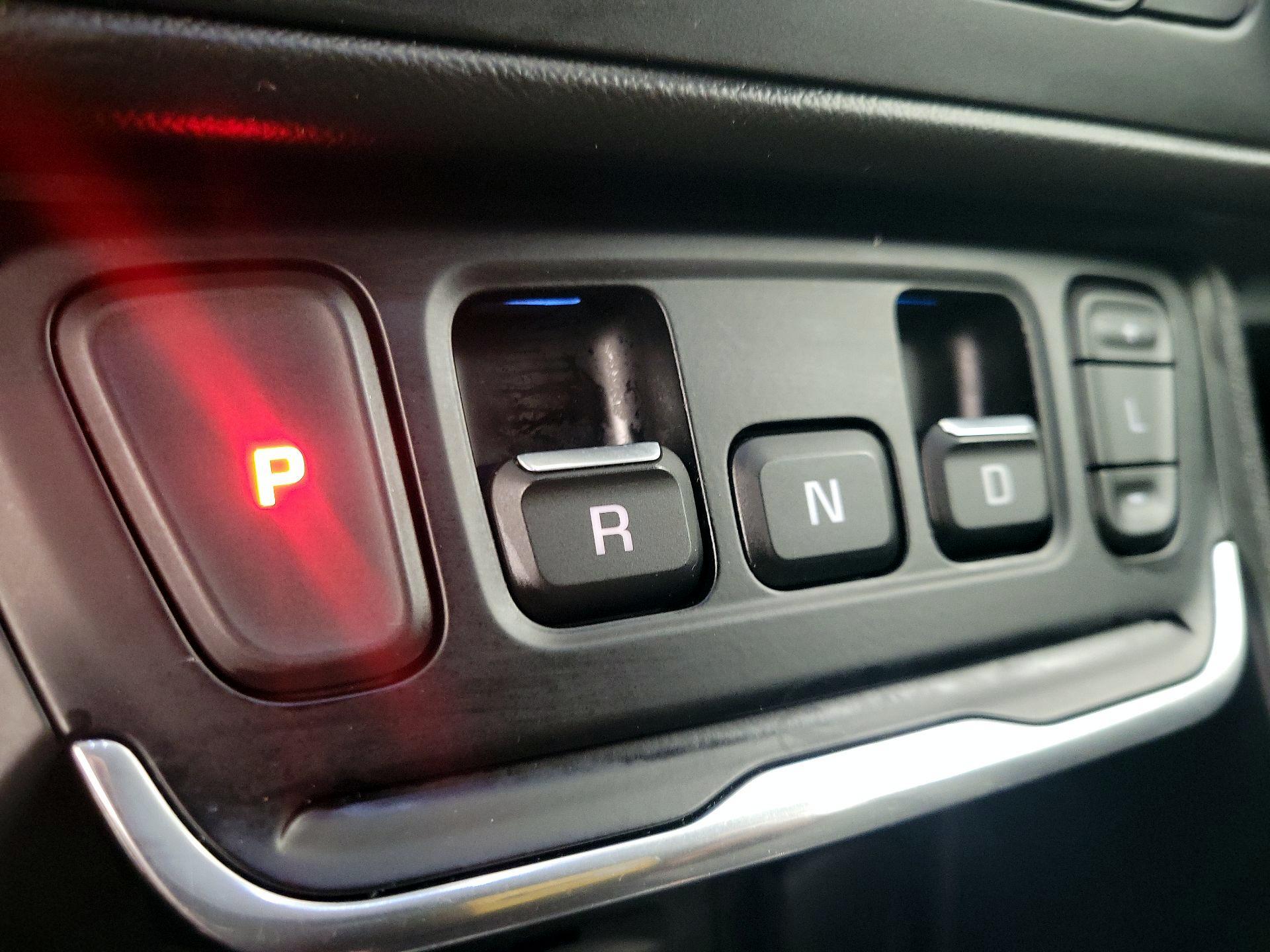 Thumbnail: 2021 GMC Terrain - 17