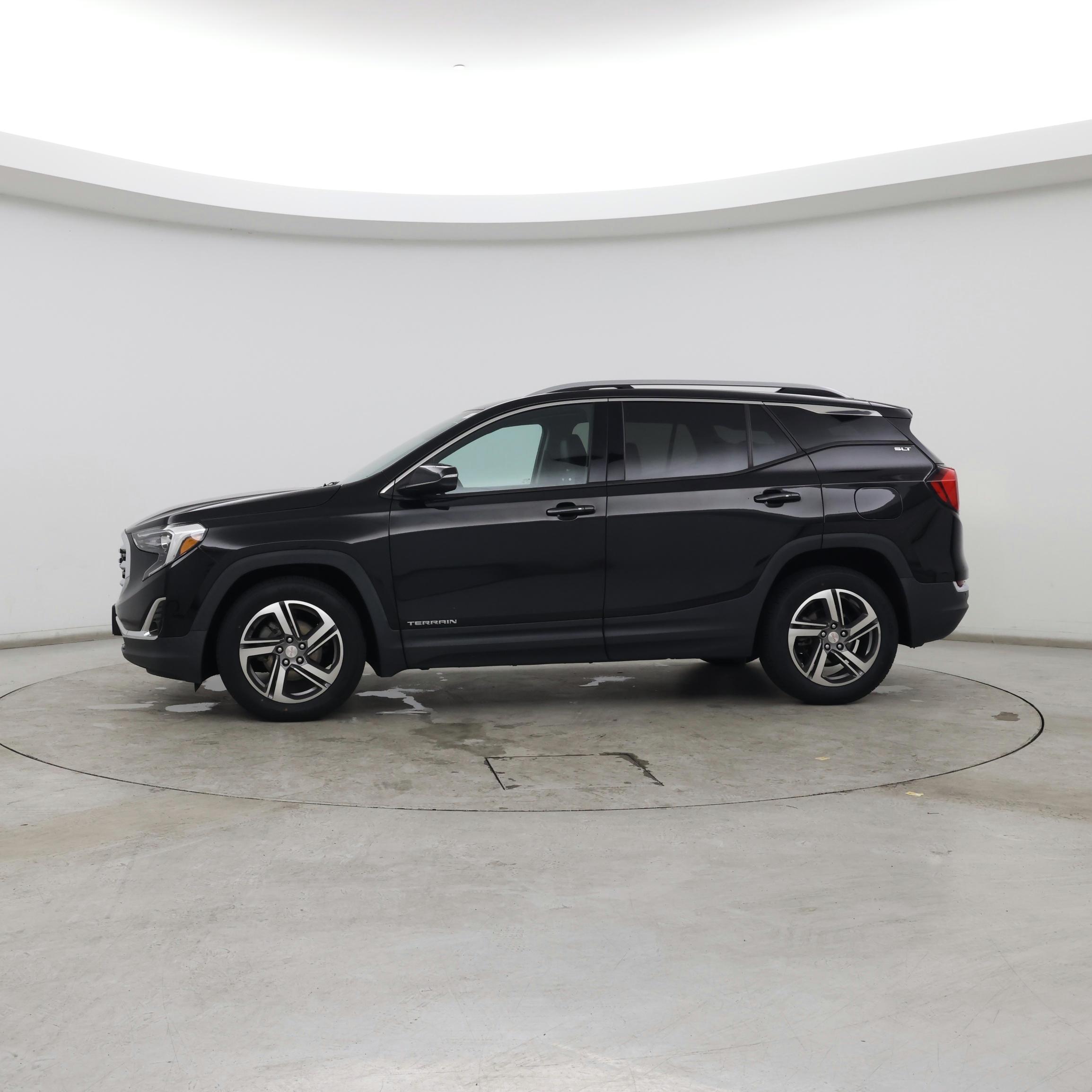 Thumbnail: 2021 GMC Terrain - 3