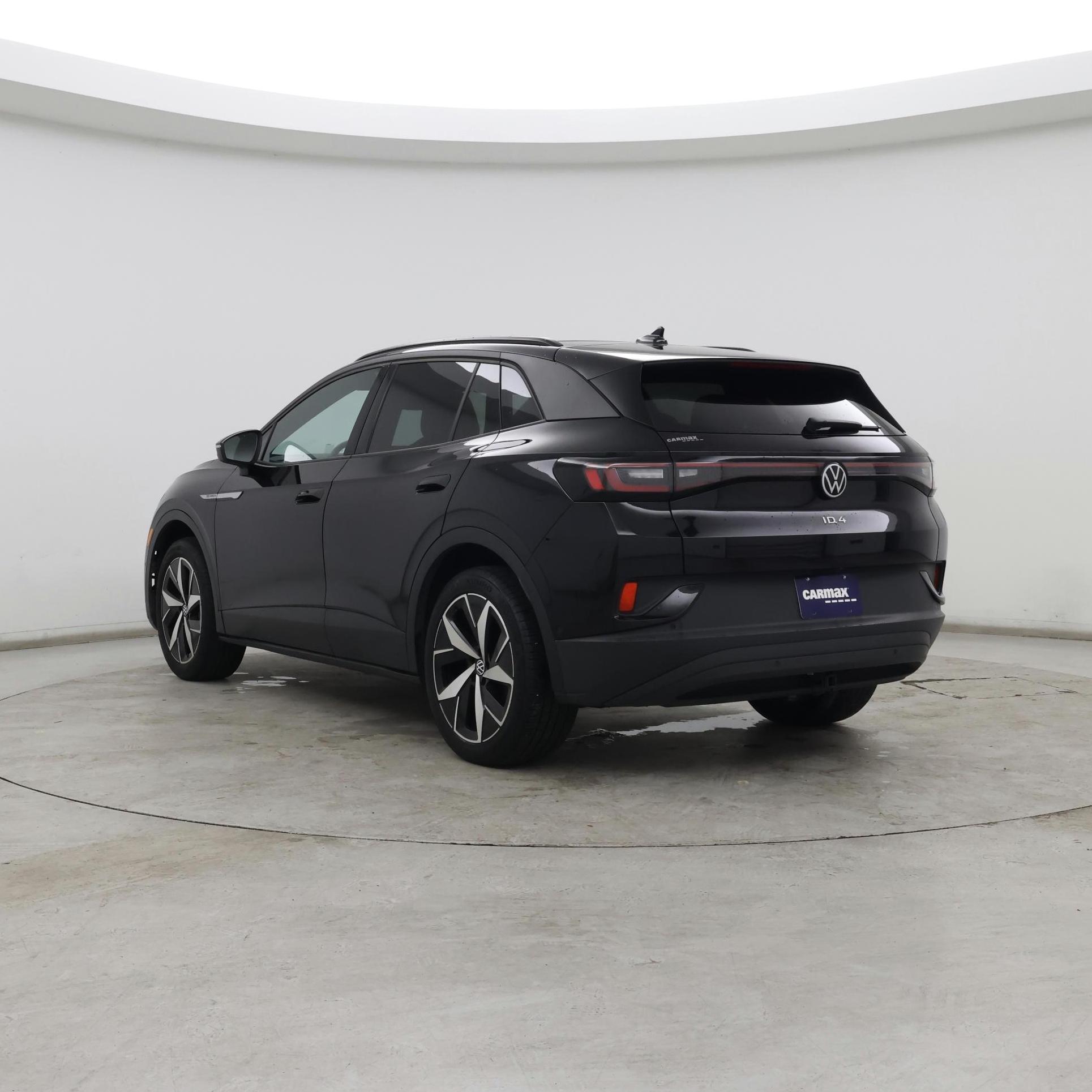 Thumbnail: 2023 Volkswagen ID.4 - 2