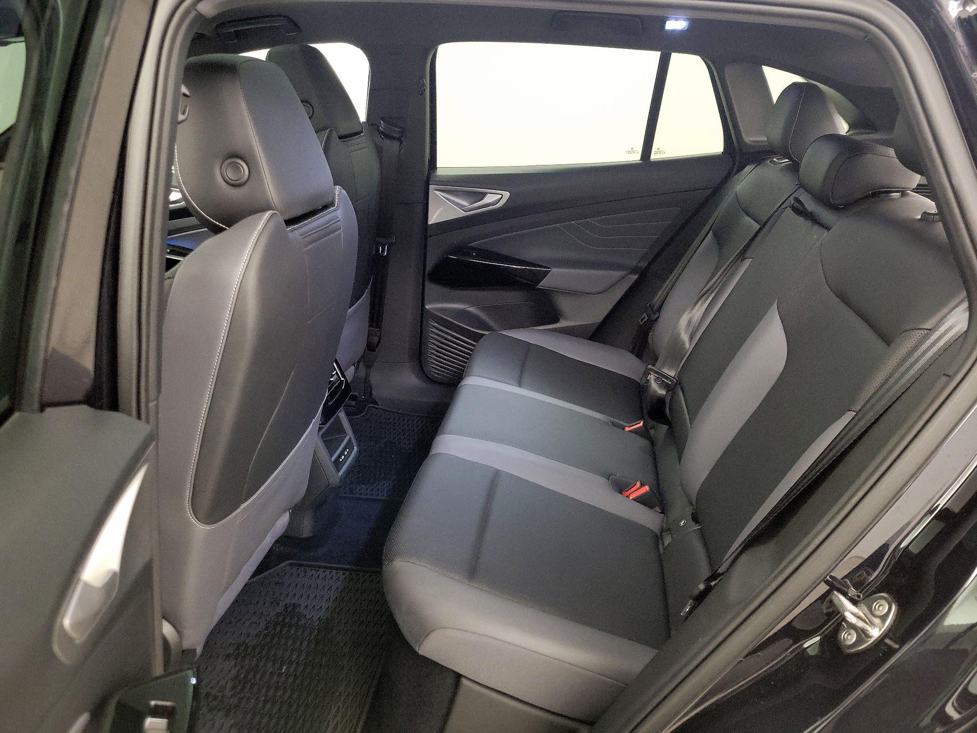 Thumbnail: 2023 Volkswagen ID.4 - 20