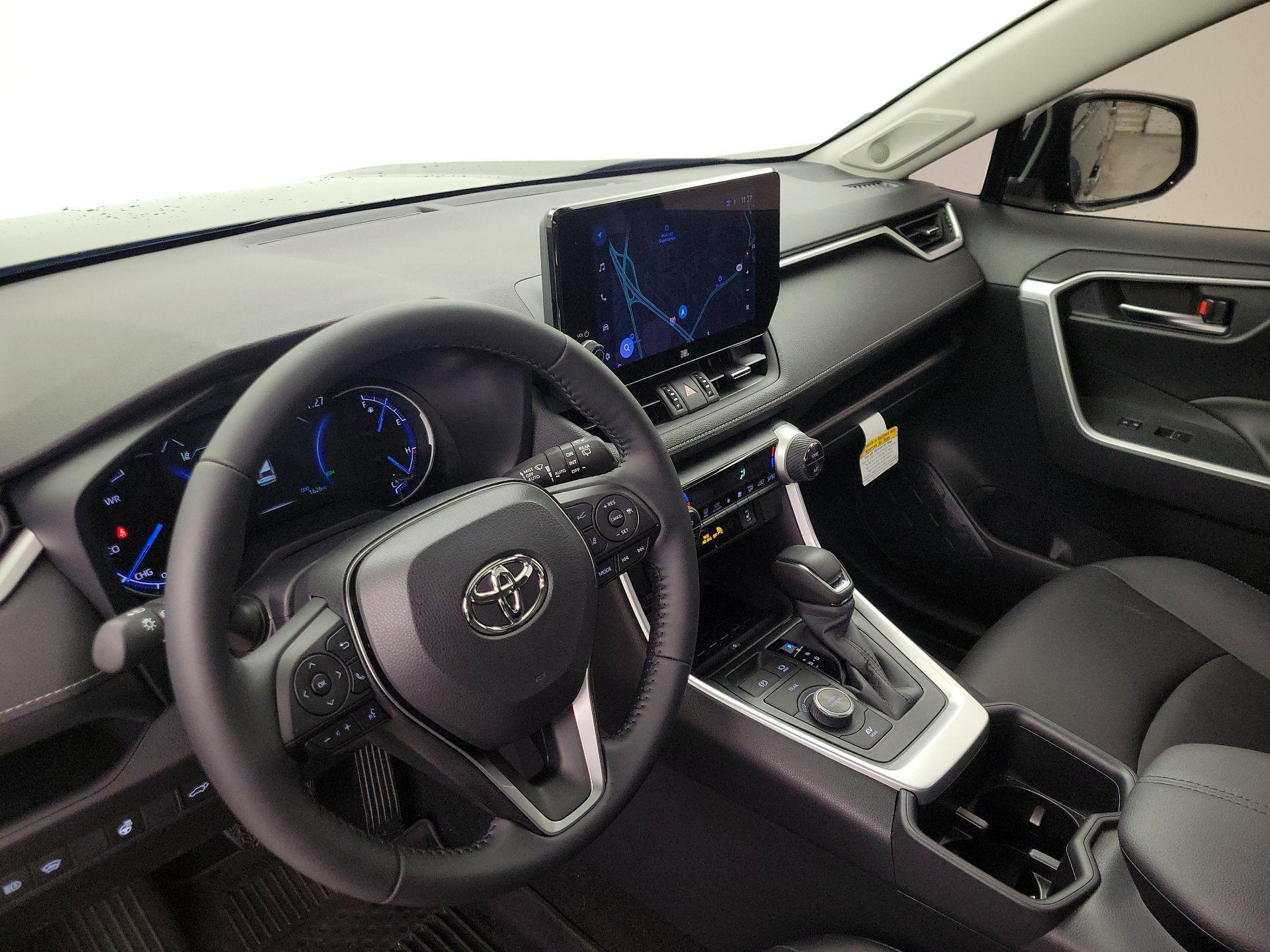 Thumbnail: 2025 Toyota RAV4 - 9